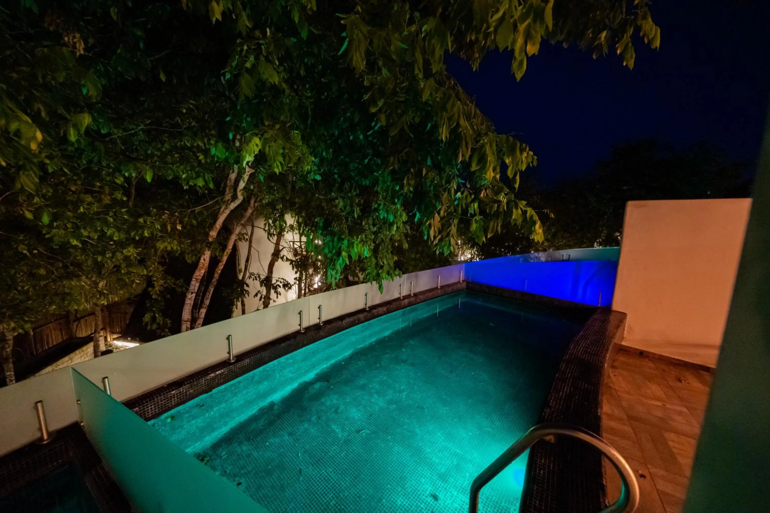 Night in Mia Bacalar Luxury Resort & Spa