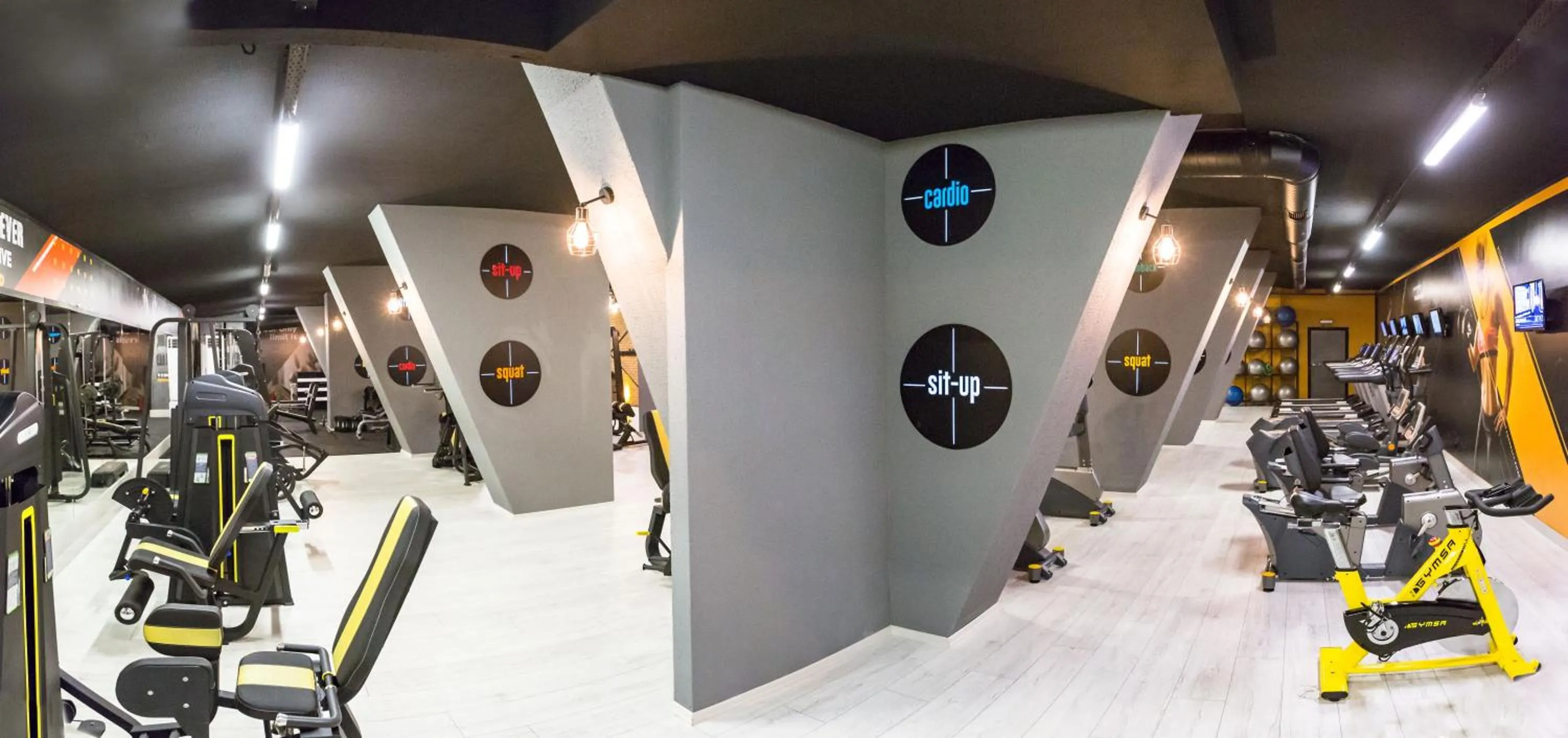 Fitness centre/facilities in Formback Thermal Suit & Apart