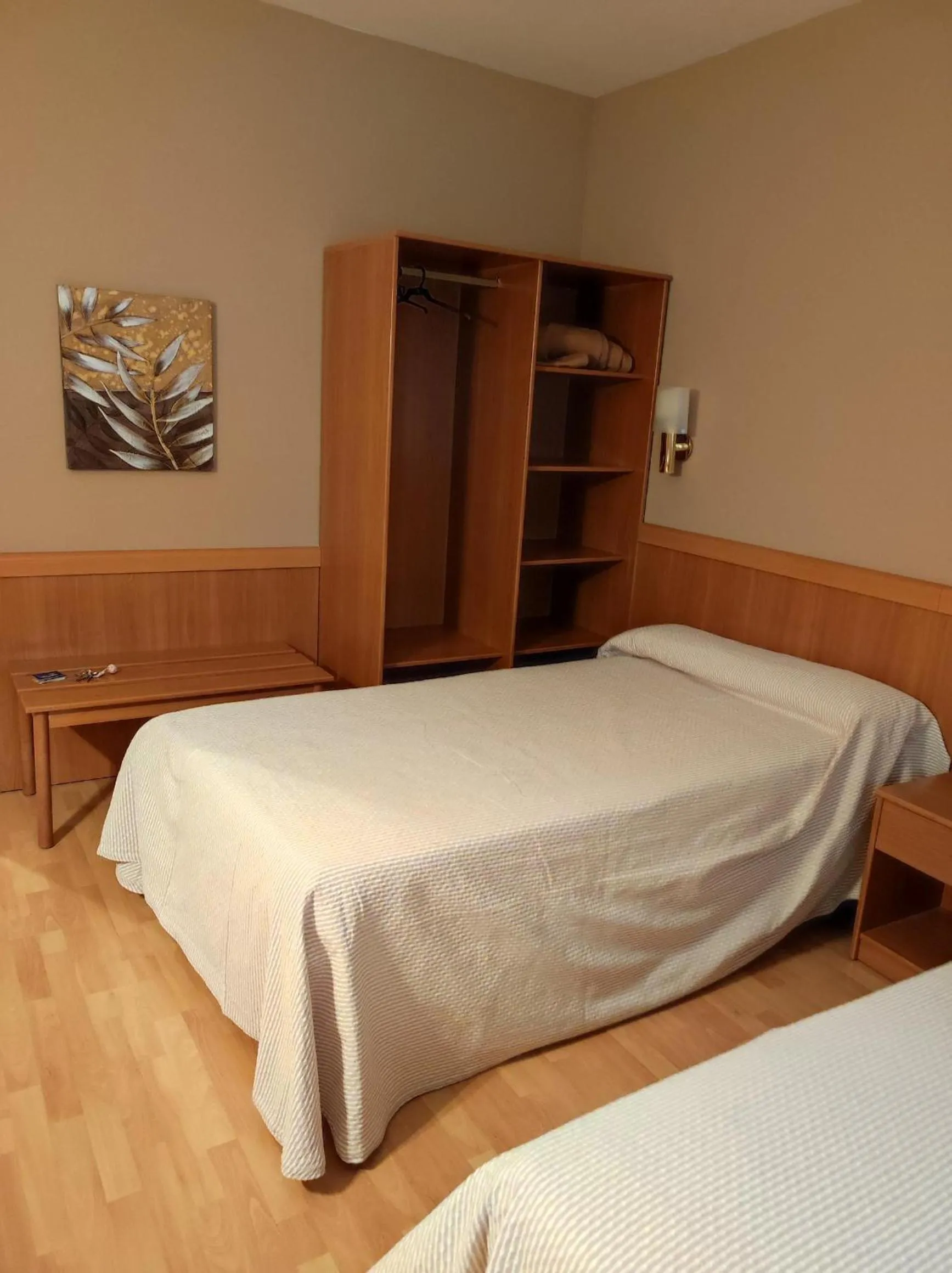 Photo of the whole room in Hotel Área Suco