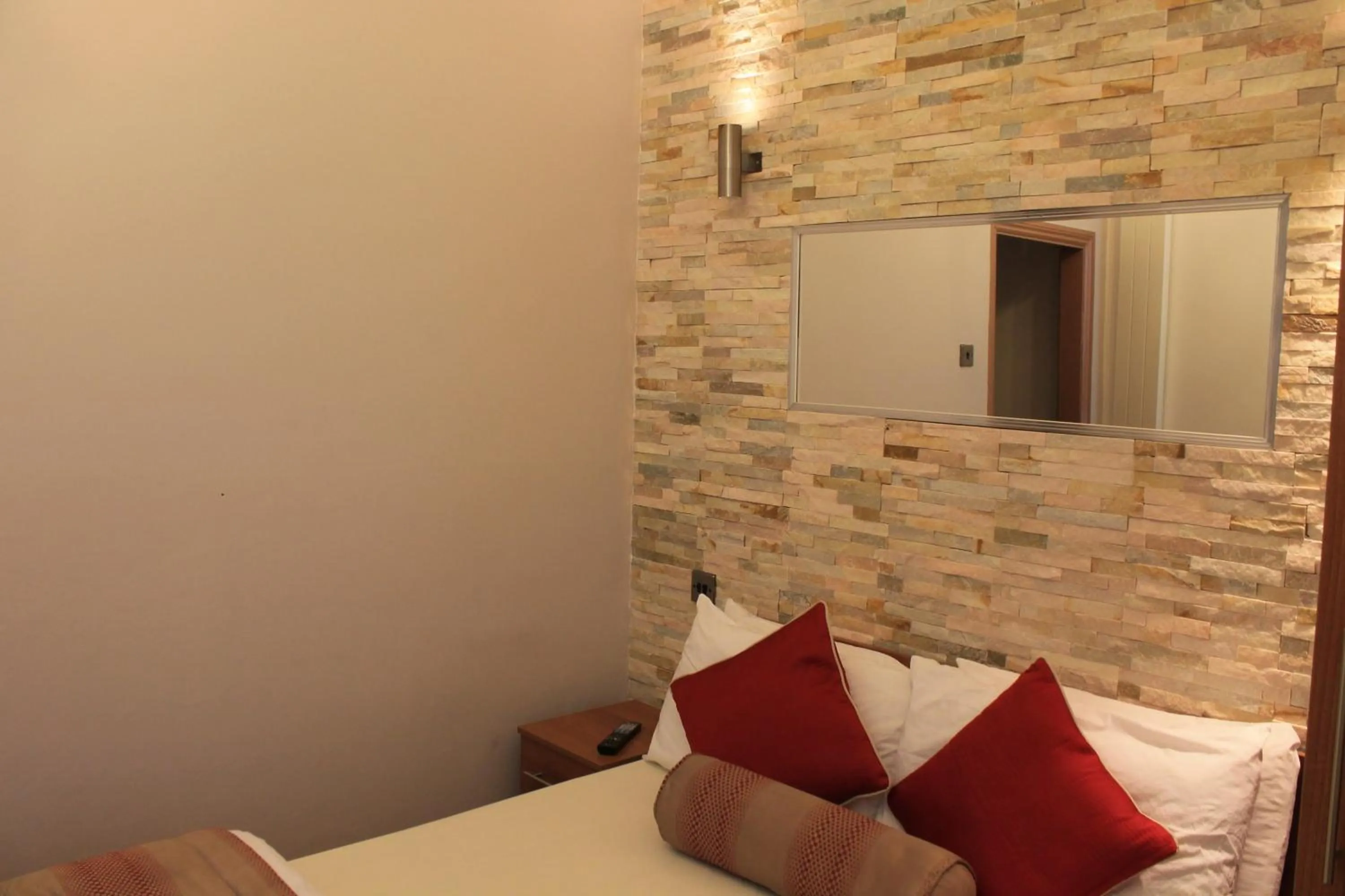 Bed in Skylark Guest House