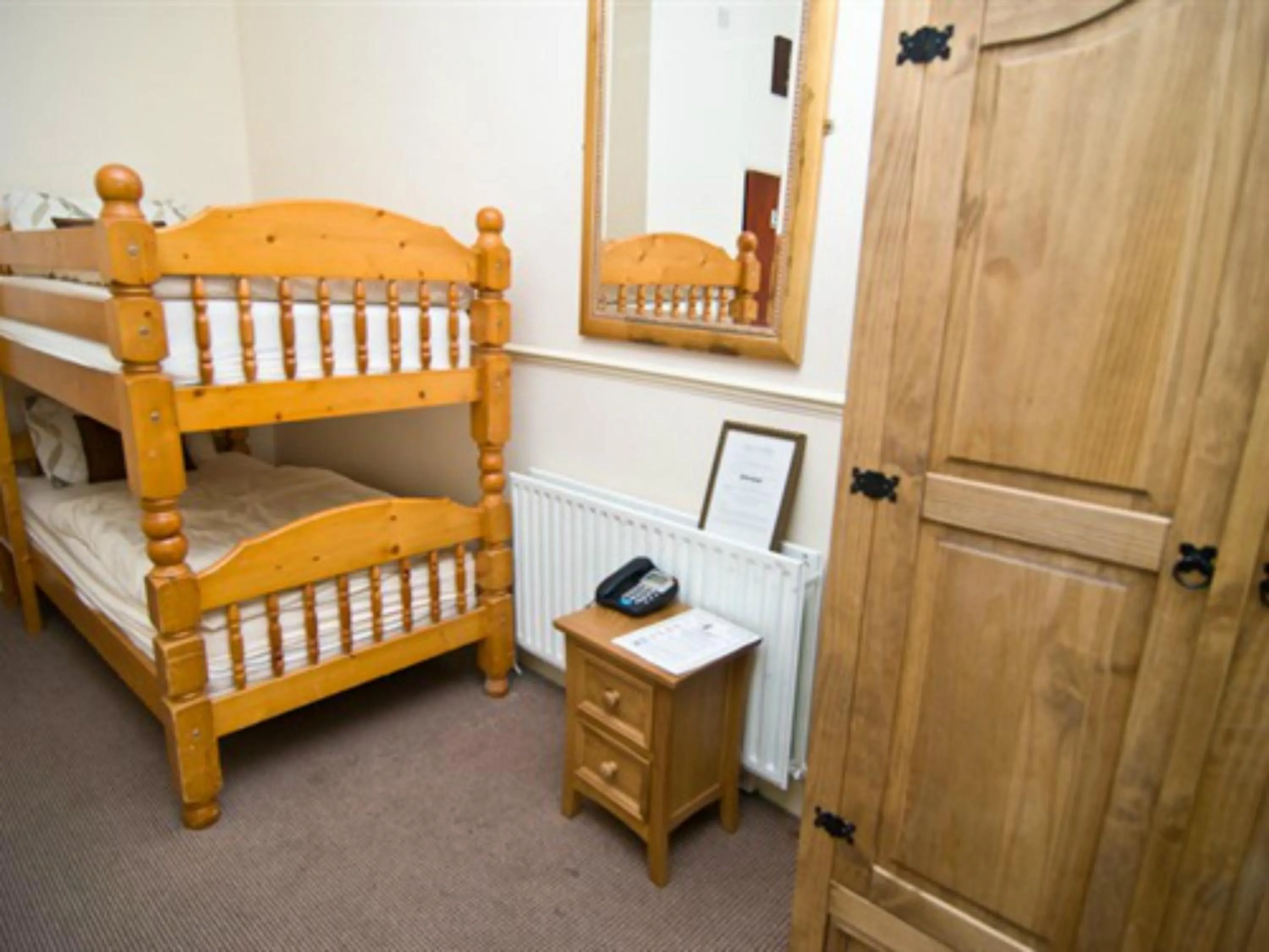 Bedroom, Bed in Skylark Guest House