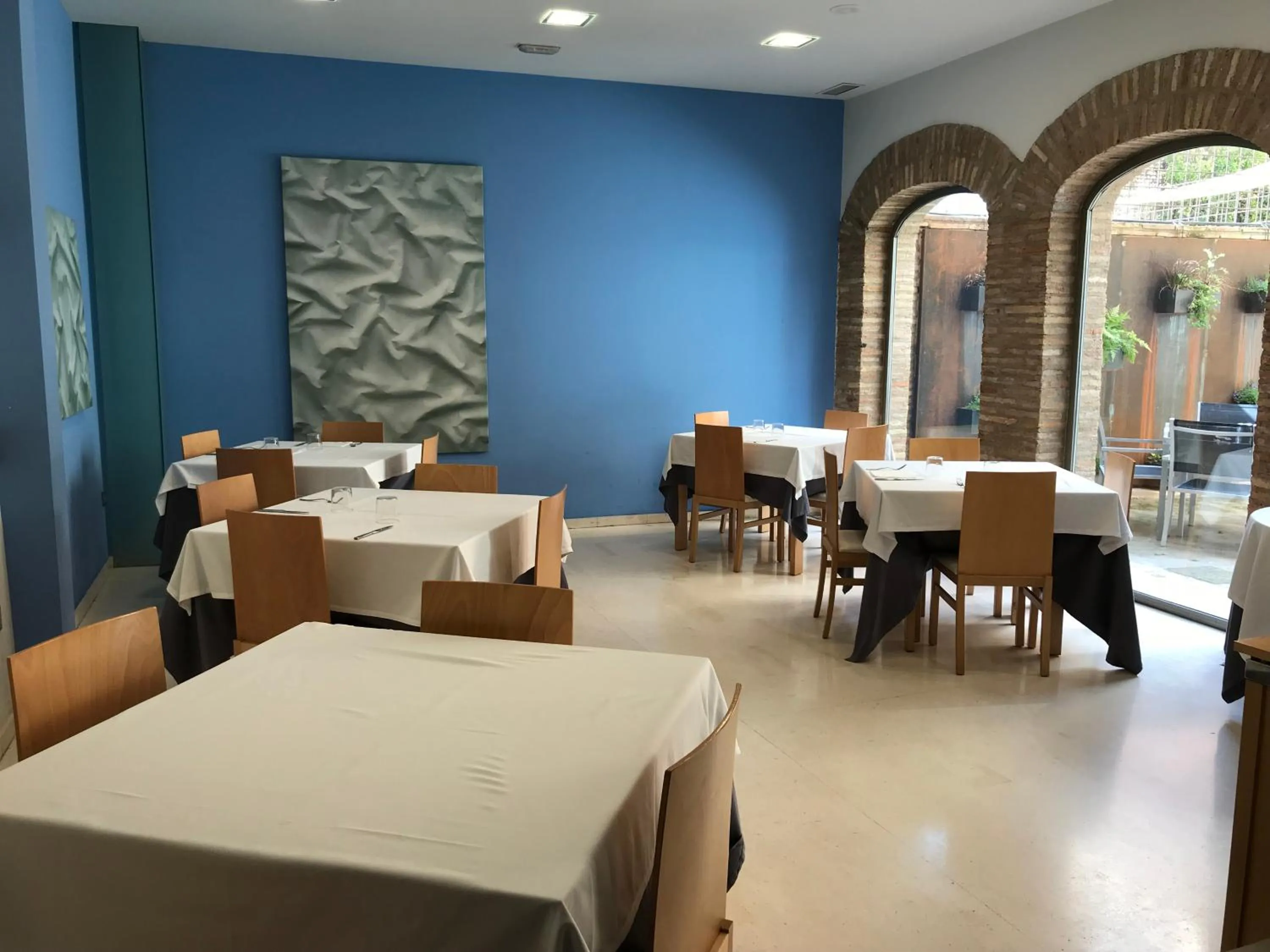 Restaurant/places to eat in La Merced de la Concordia