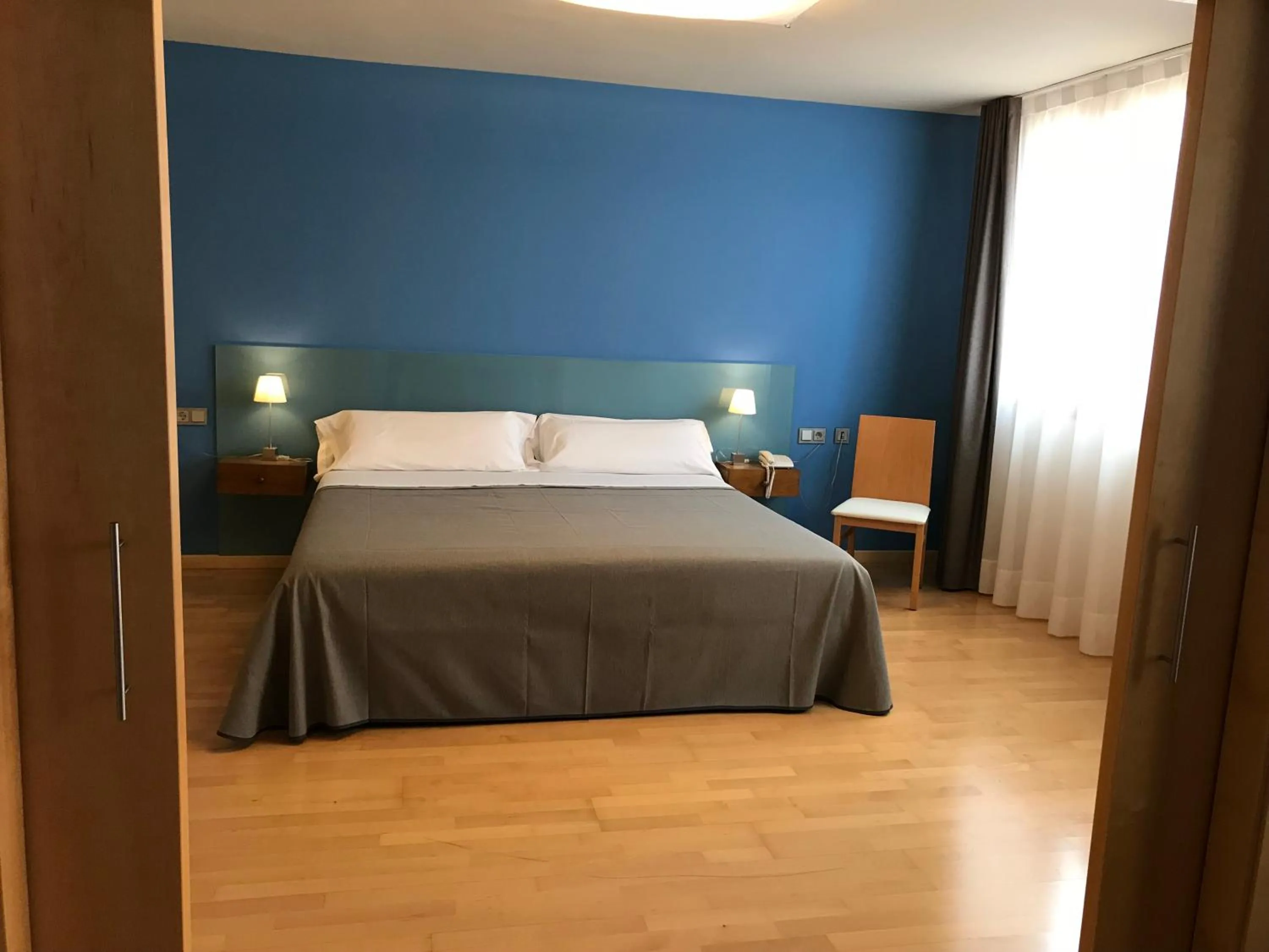 Photo of the whole room, Bed in La Merced de la Concordia