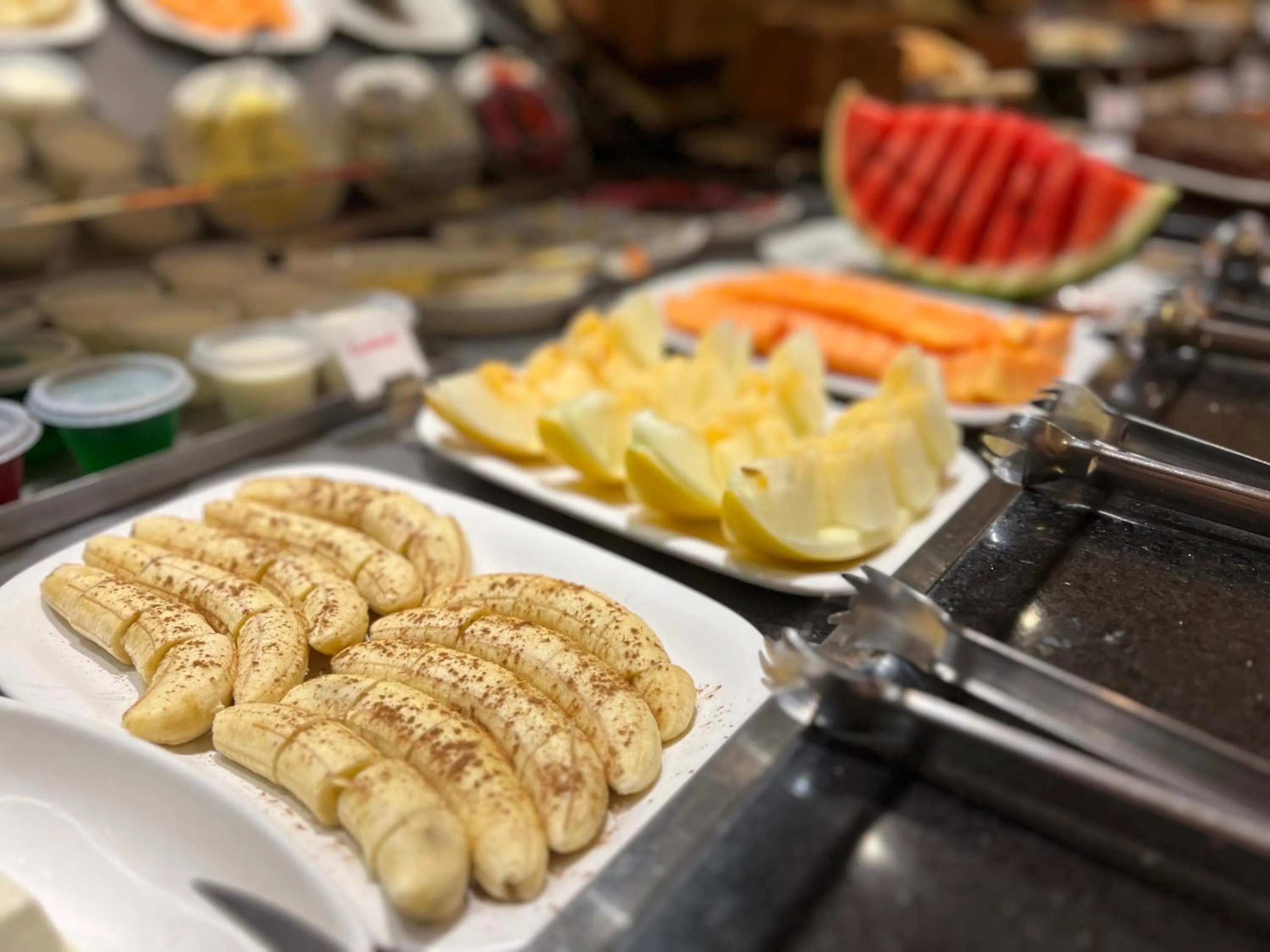 Breakfast in Premier Garden Hotel