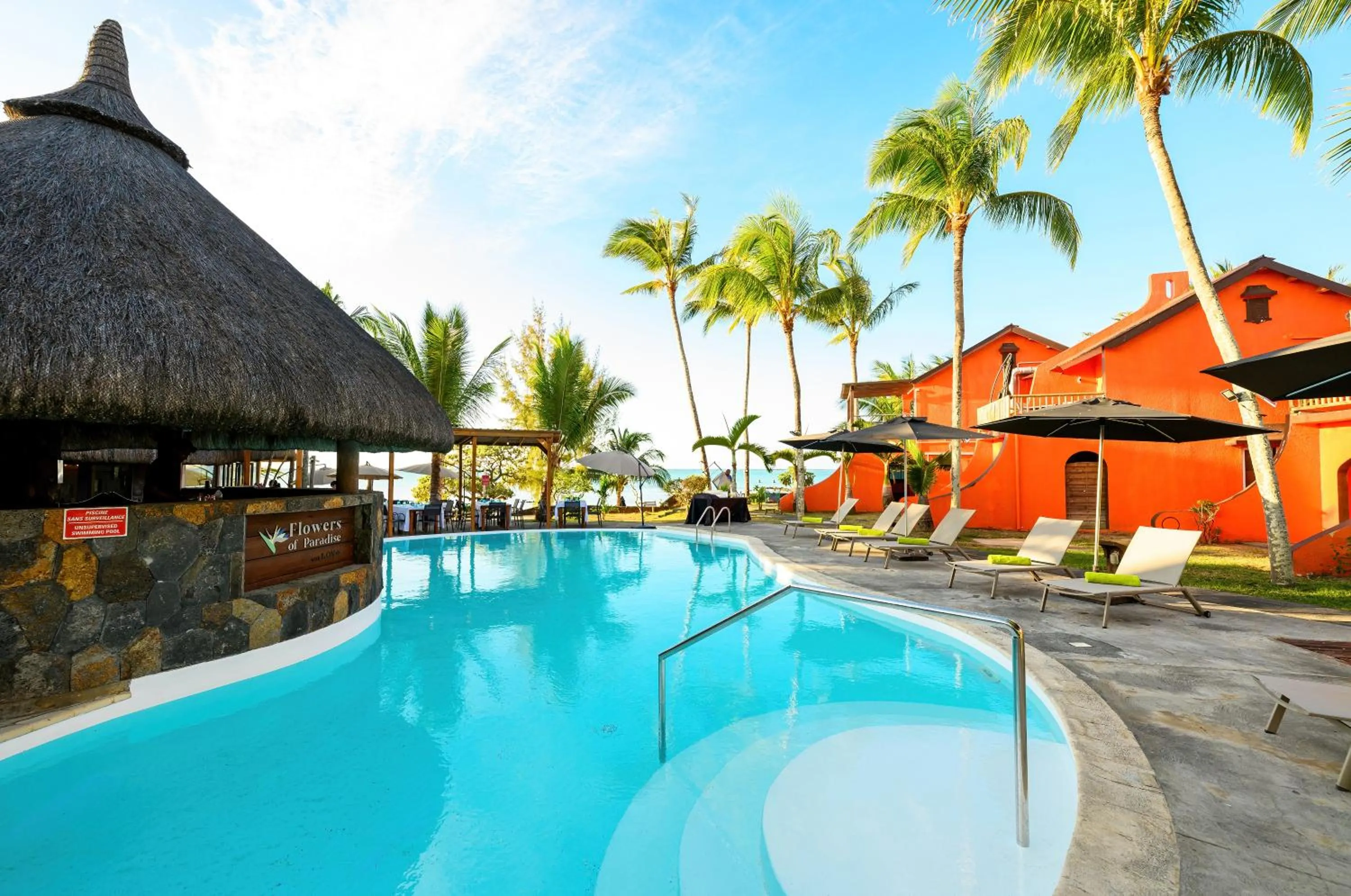 Property building in Flowers of Paradise