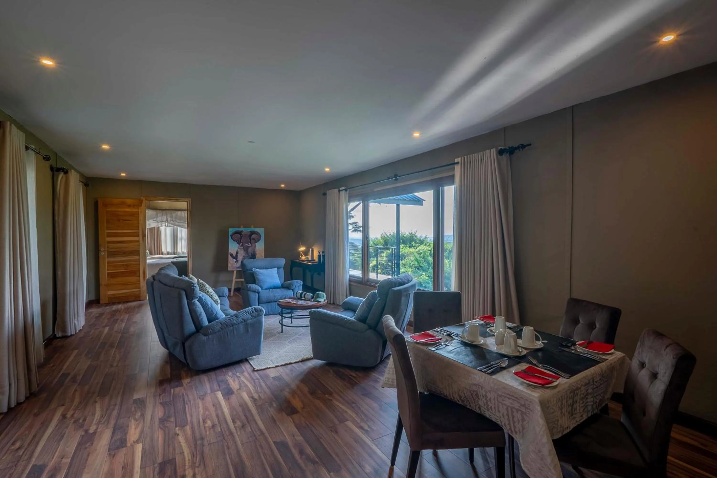 Living room in Ngorongoro Lion's Paw