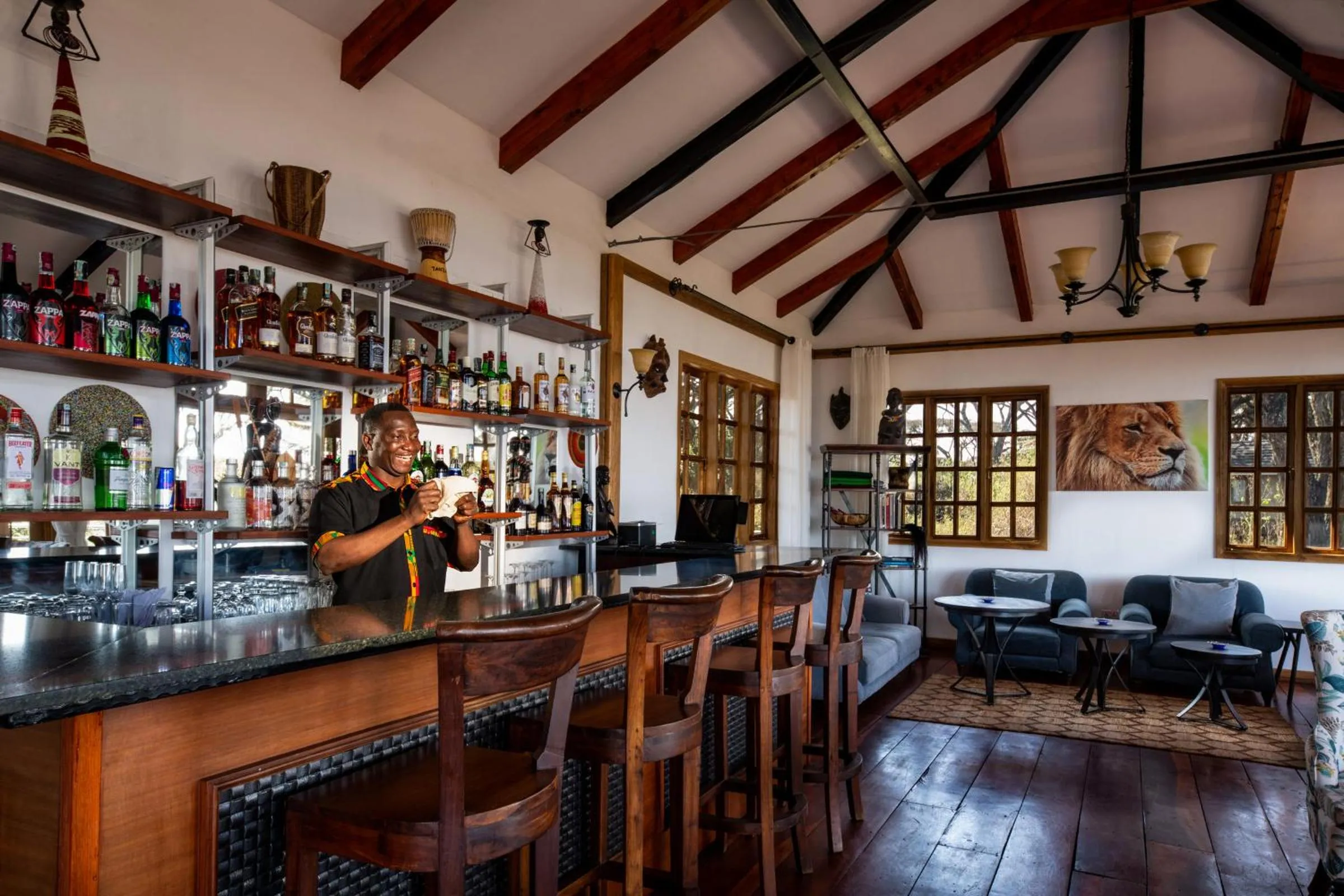 Restaurant/places to eat in Lions Paw Ngorongoro
