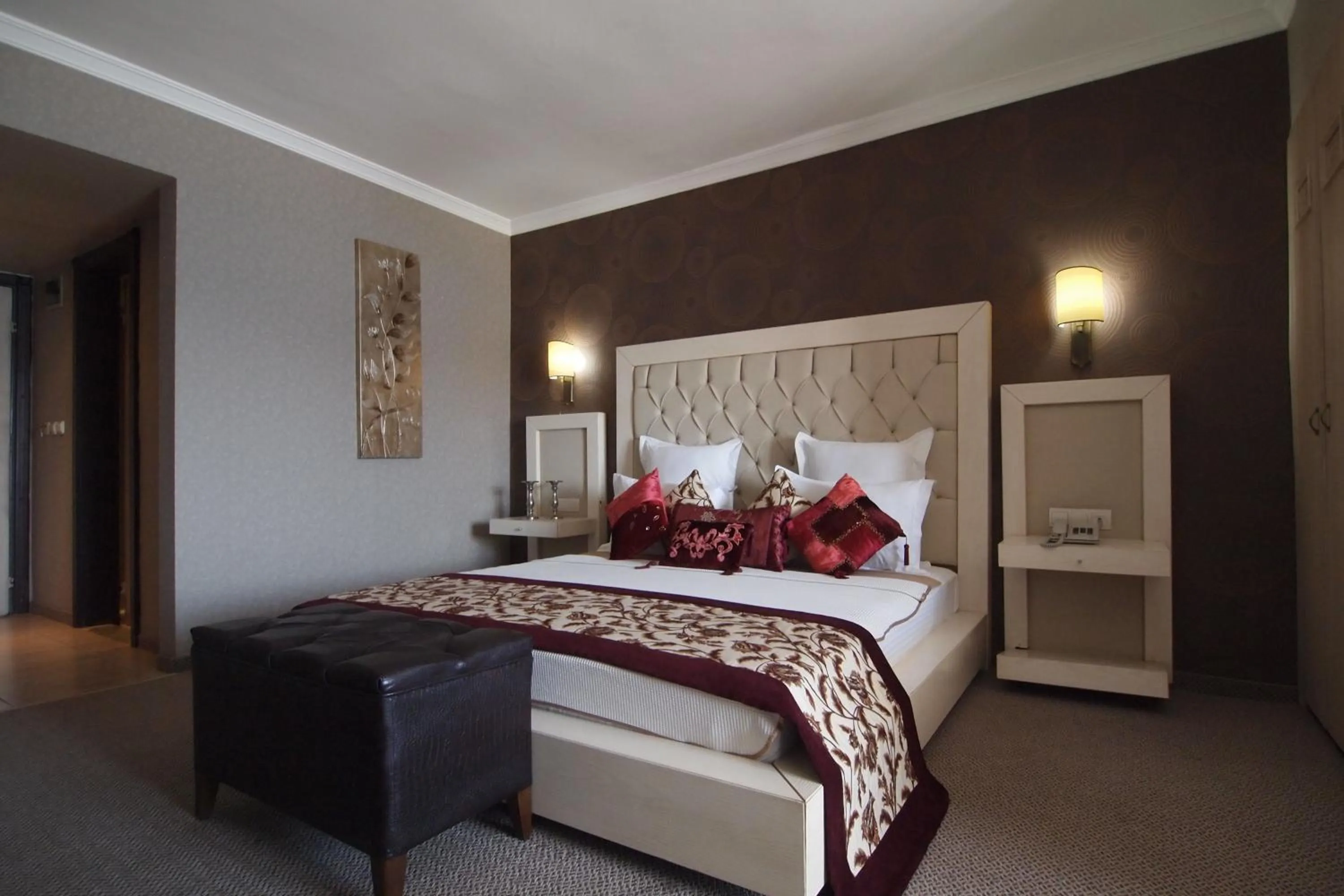 Bed in Romance Beach Hotel