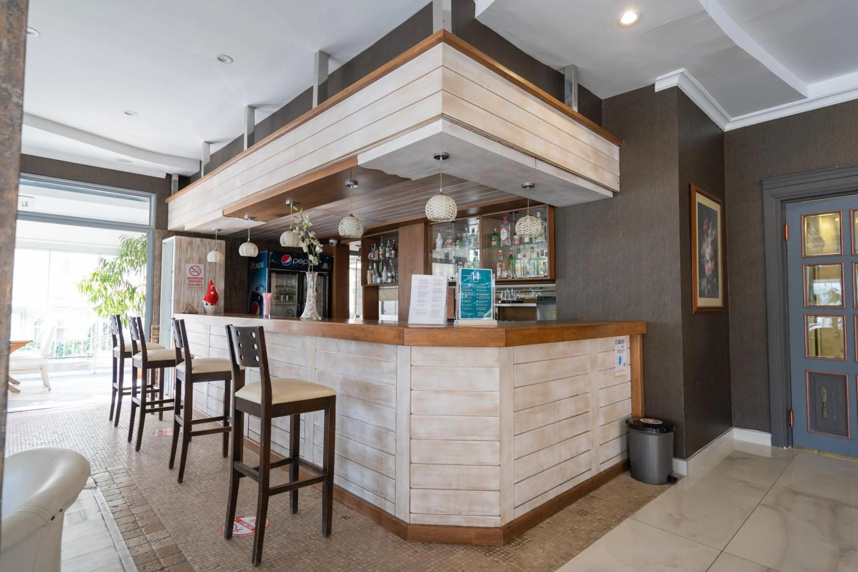 Lounge or bar in Romance Beach Hotel