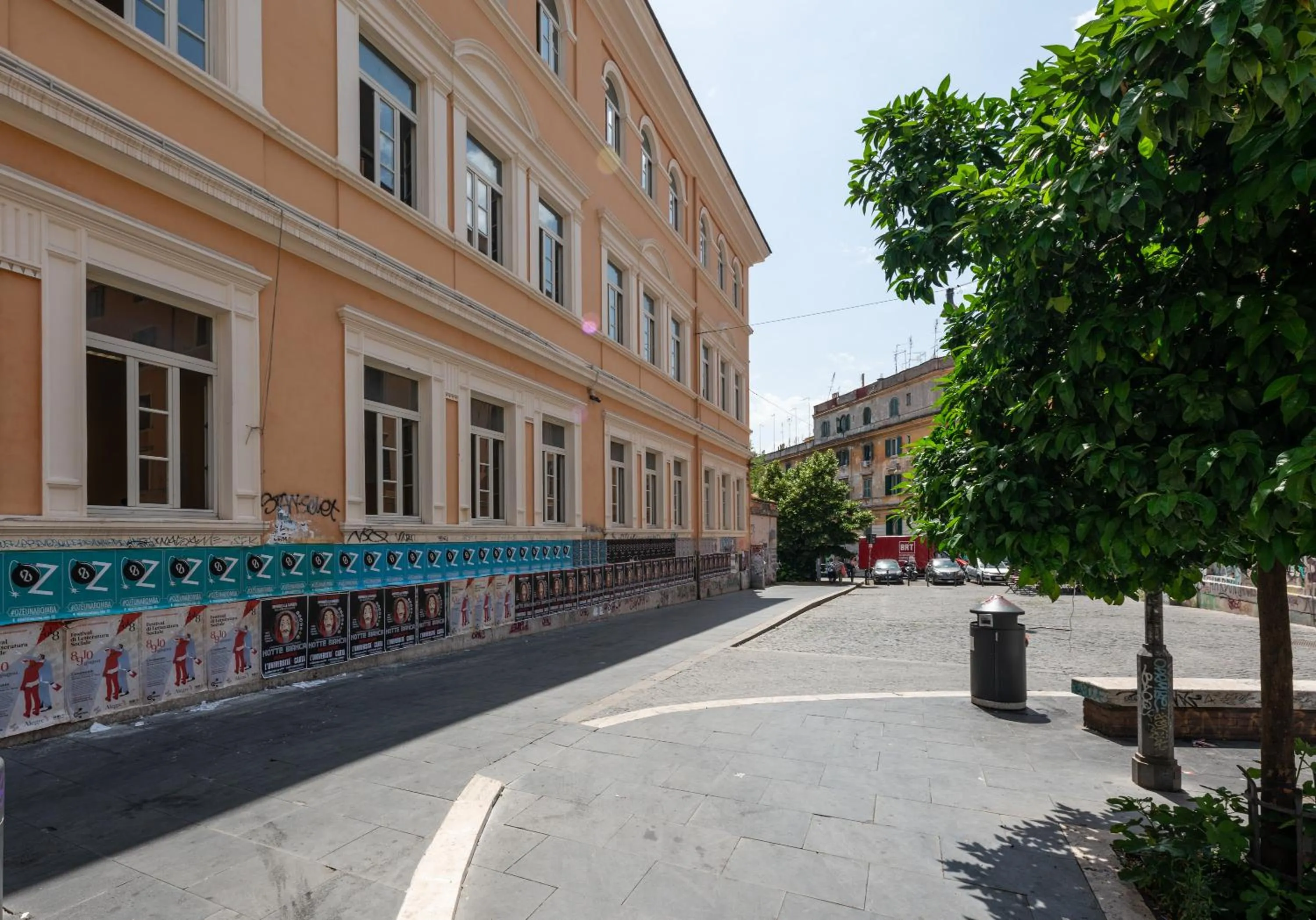 Neighbourhood in Lele Rooms San Lorenzo