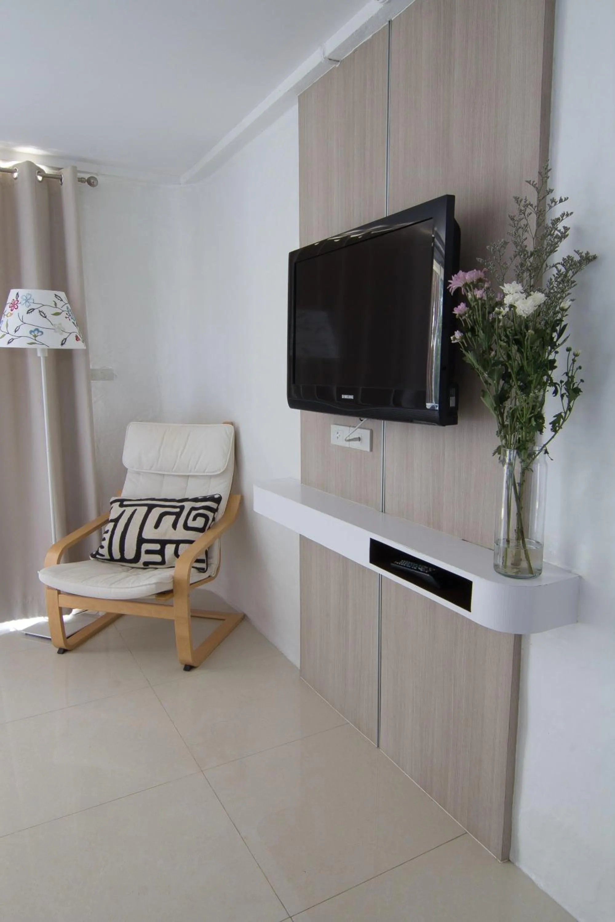 Goodnight Cha Am Minitel