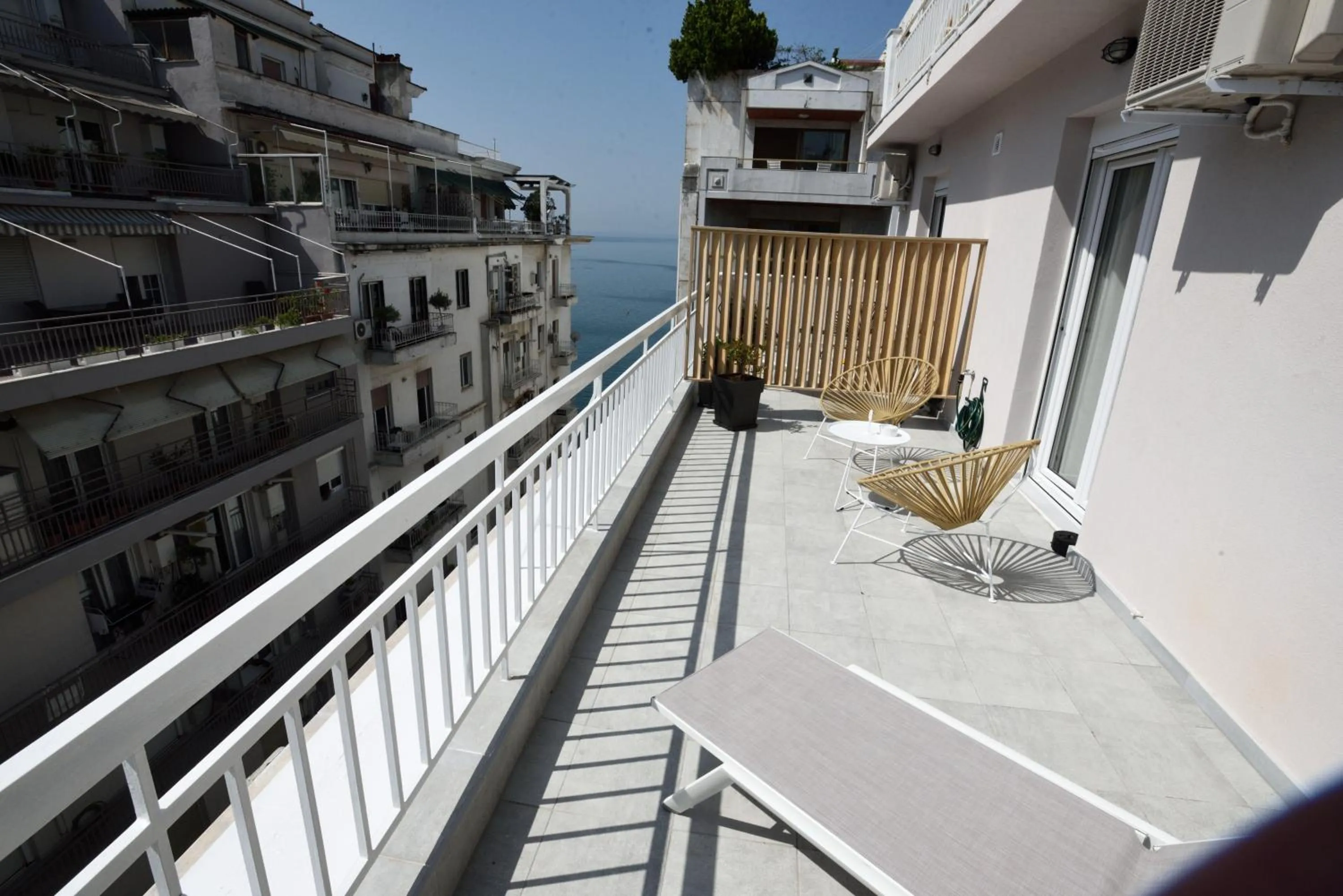 Magnifique Luxury Suites