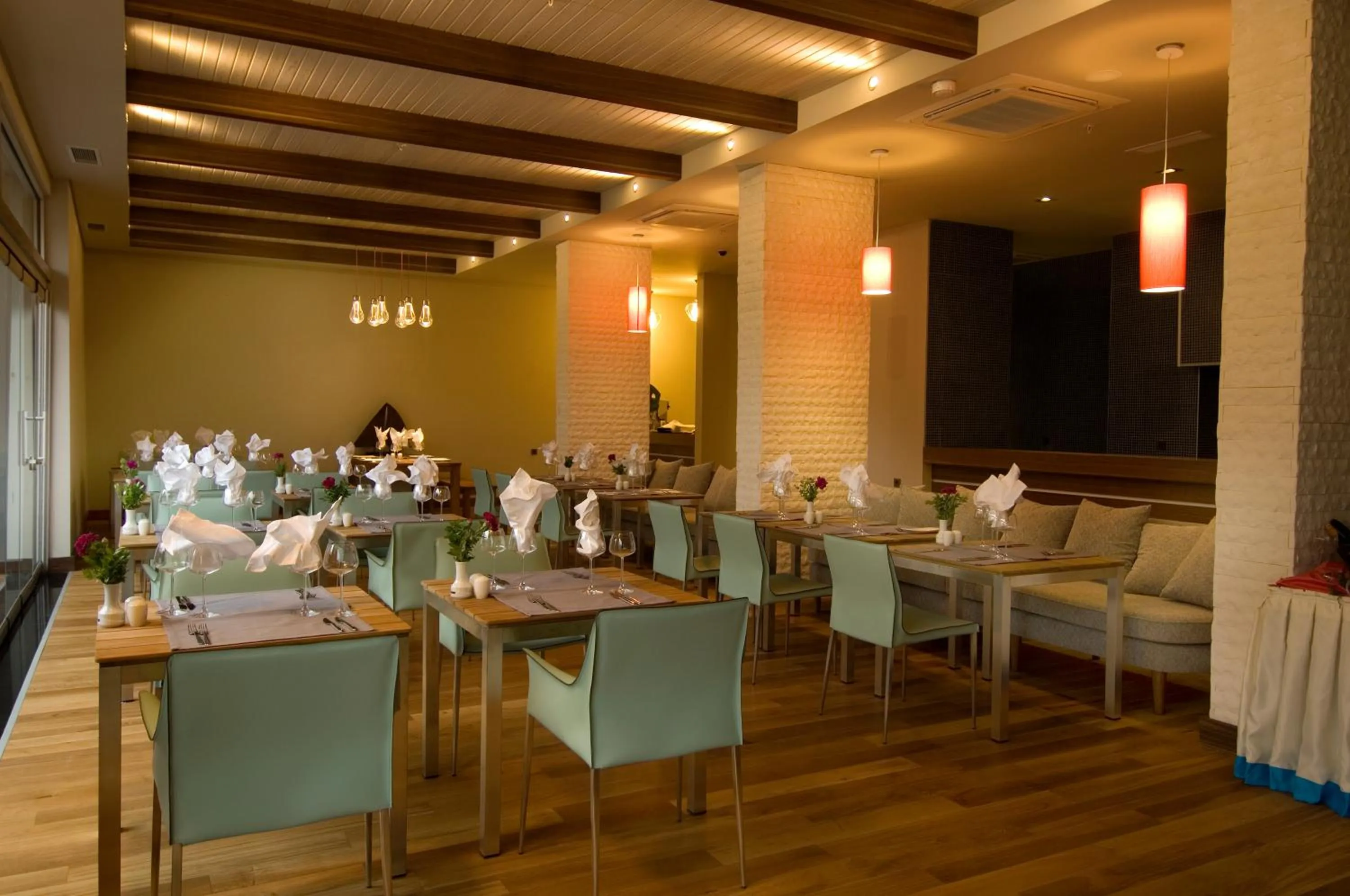 Restaurant/places to eat in Casa De Maris Spa & Resort Hotel Adult Only 16 Plus