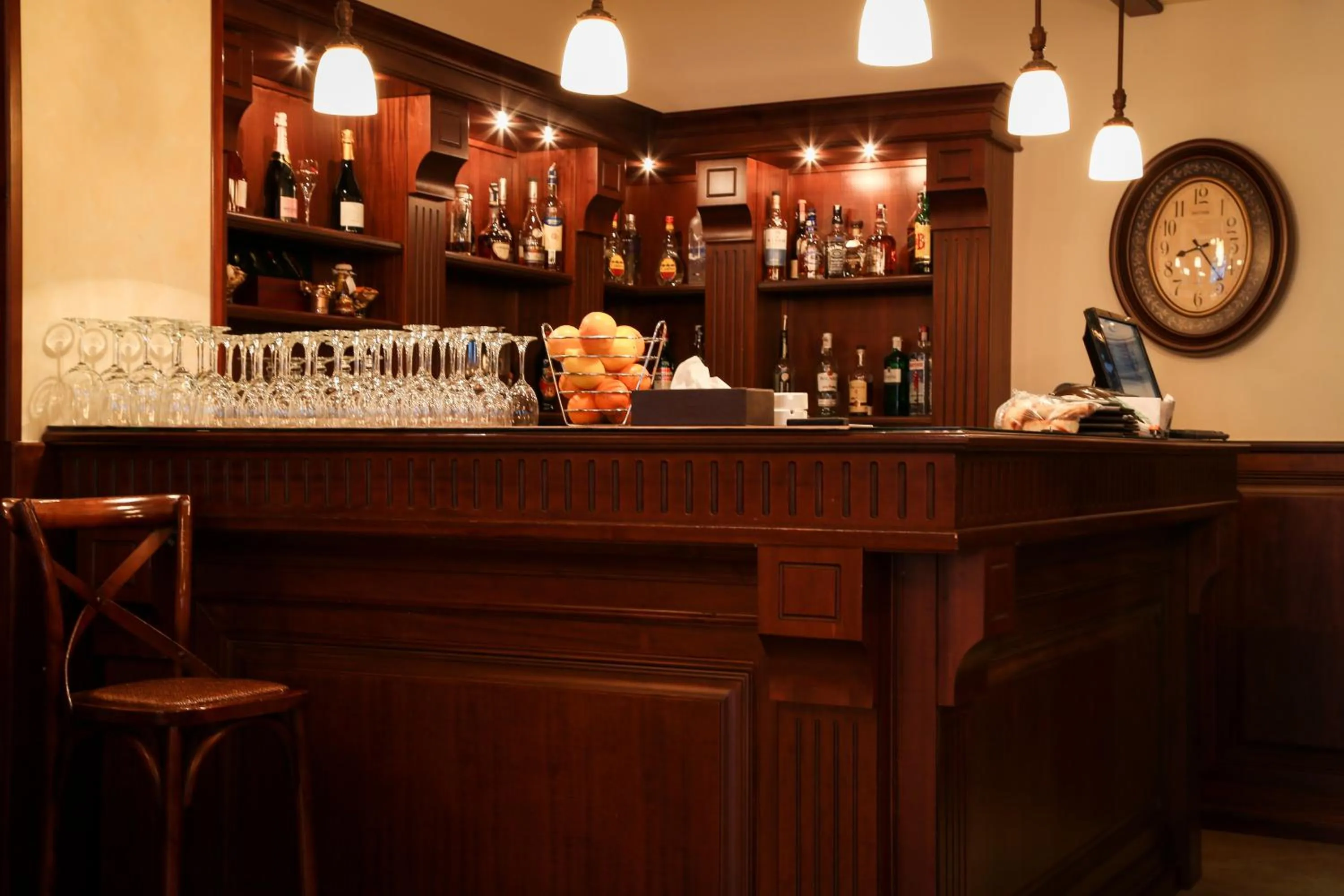 Lounge or bar in Hotel Foisorul cu Flori