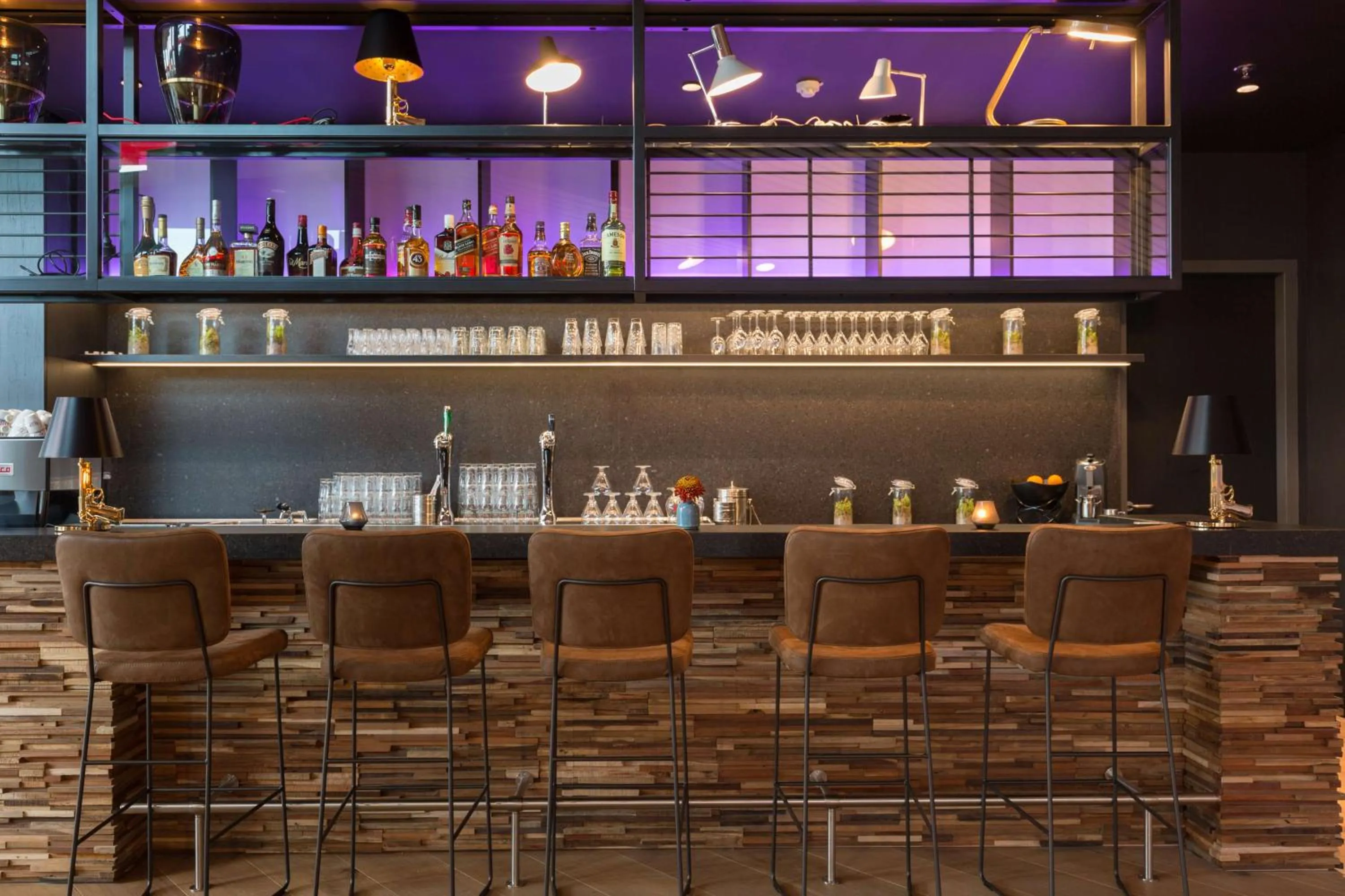 Lounge or bar in Postillion Hotel Amsterdam