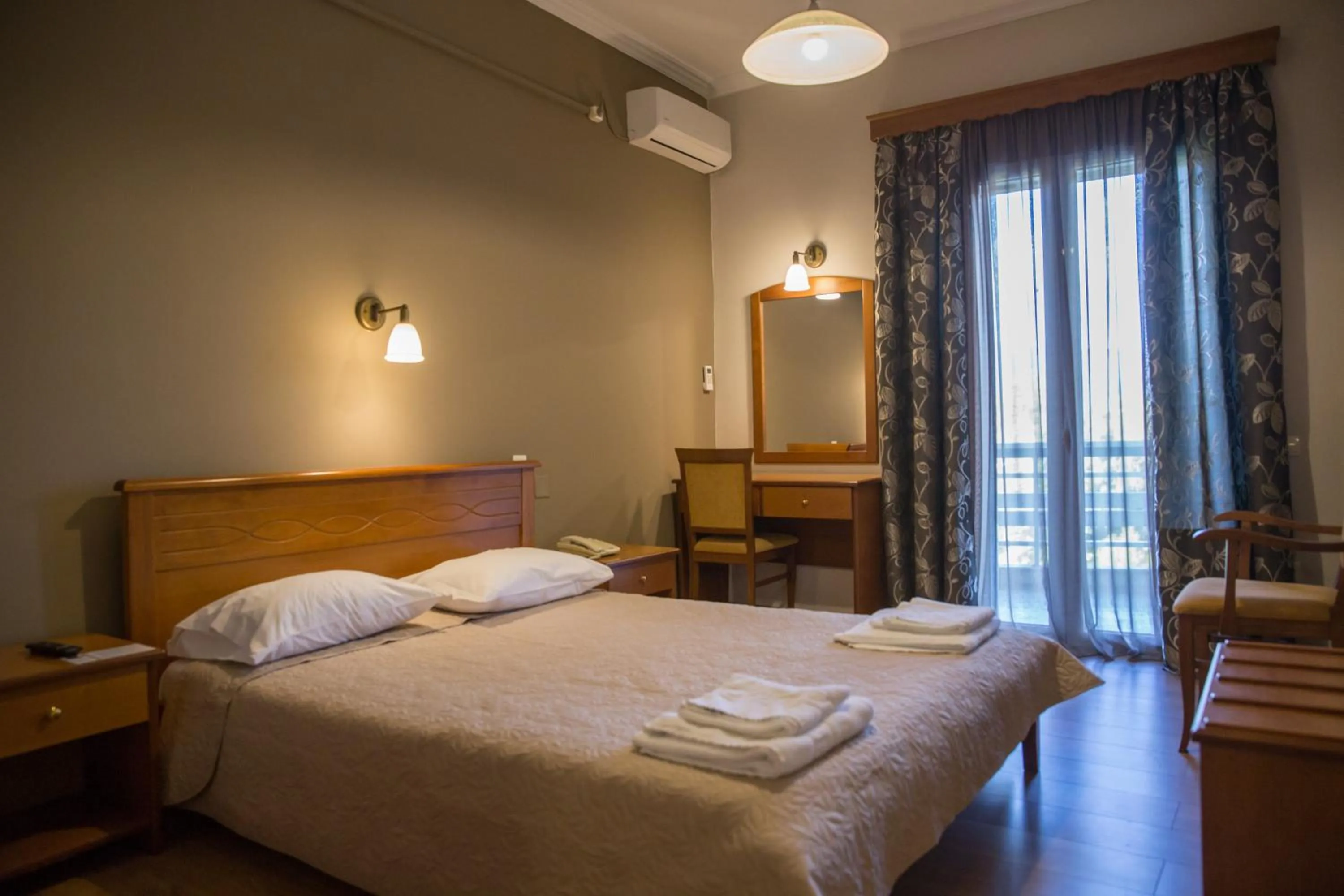 Bedroom, Bed in Hotel Liberty