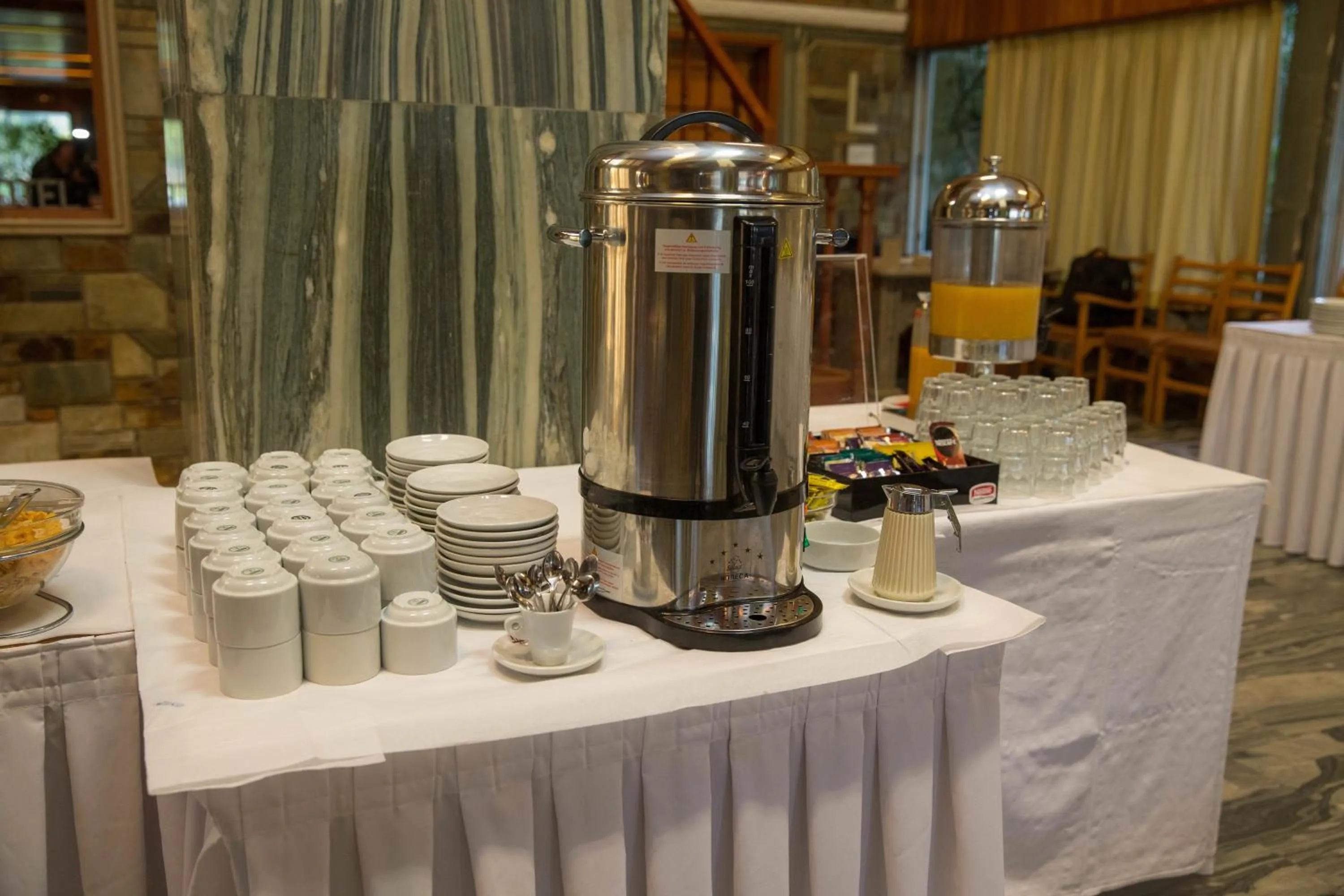 Food and drinks in Hotel Liberty