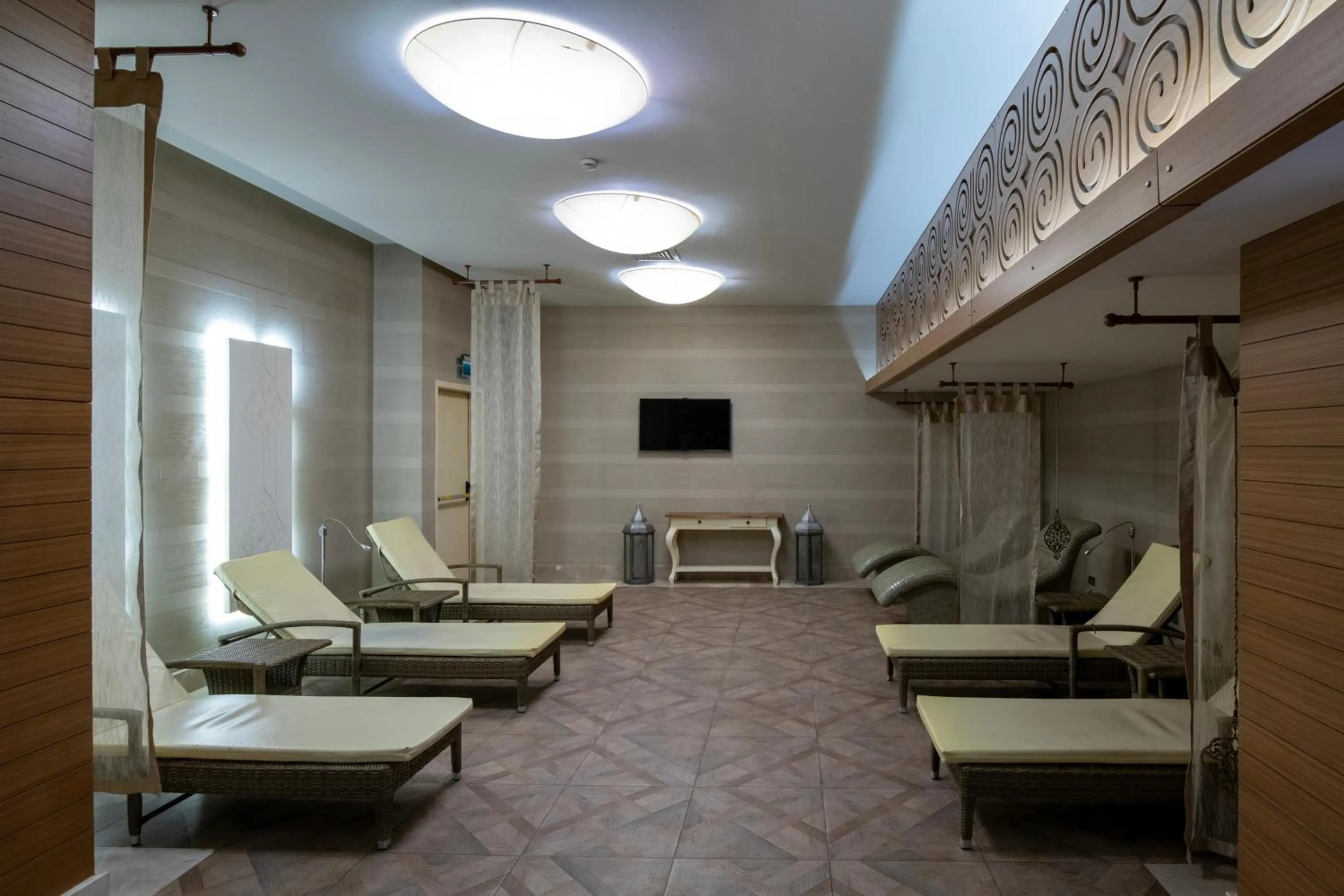 Massage in Windsor Hotel & Convention Center Istanbul