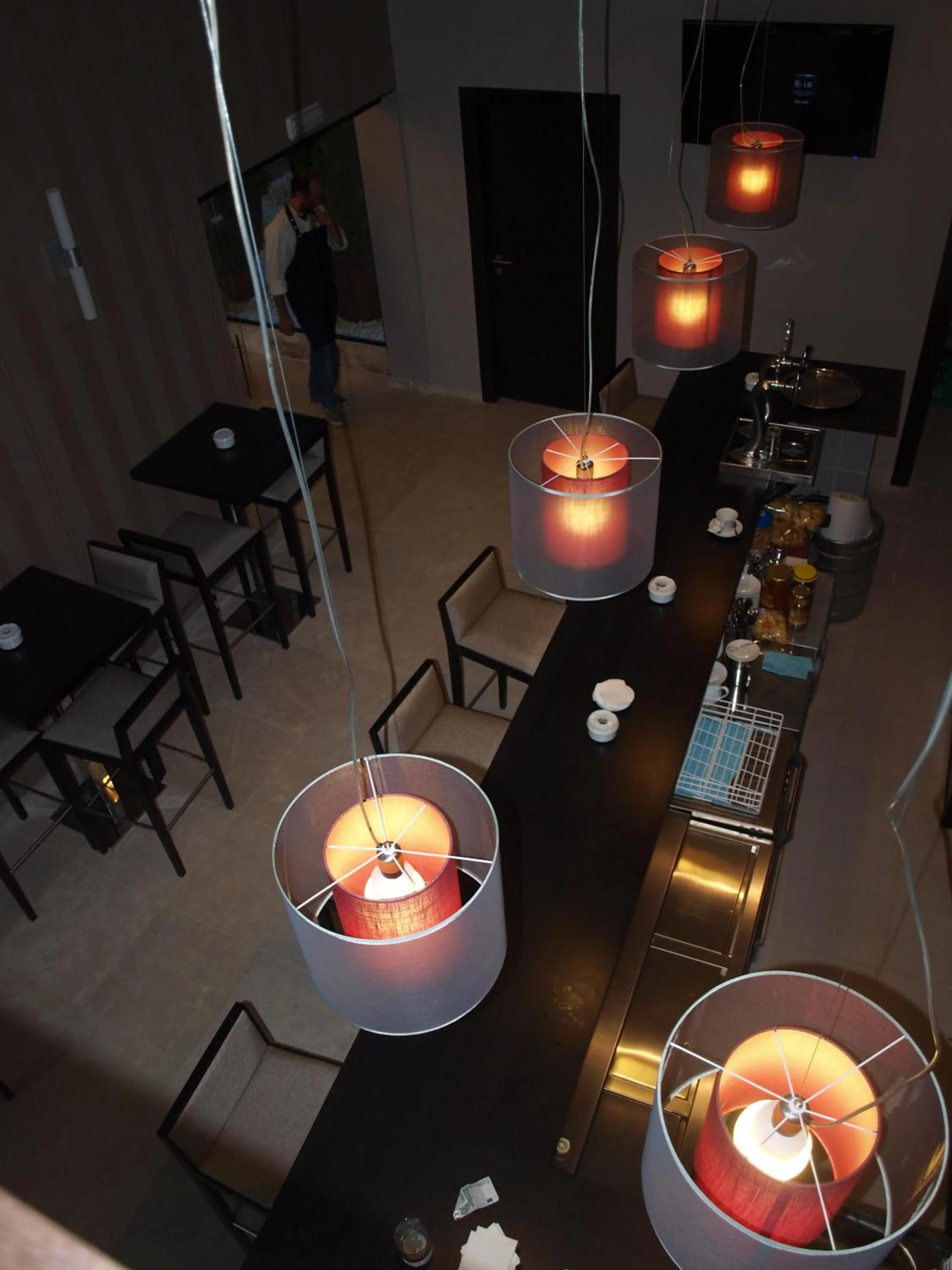 Restaurant/places to eat in Hotel Paloma