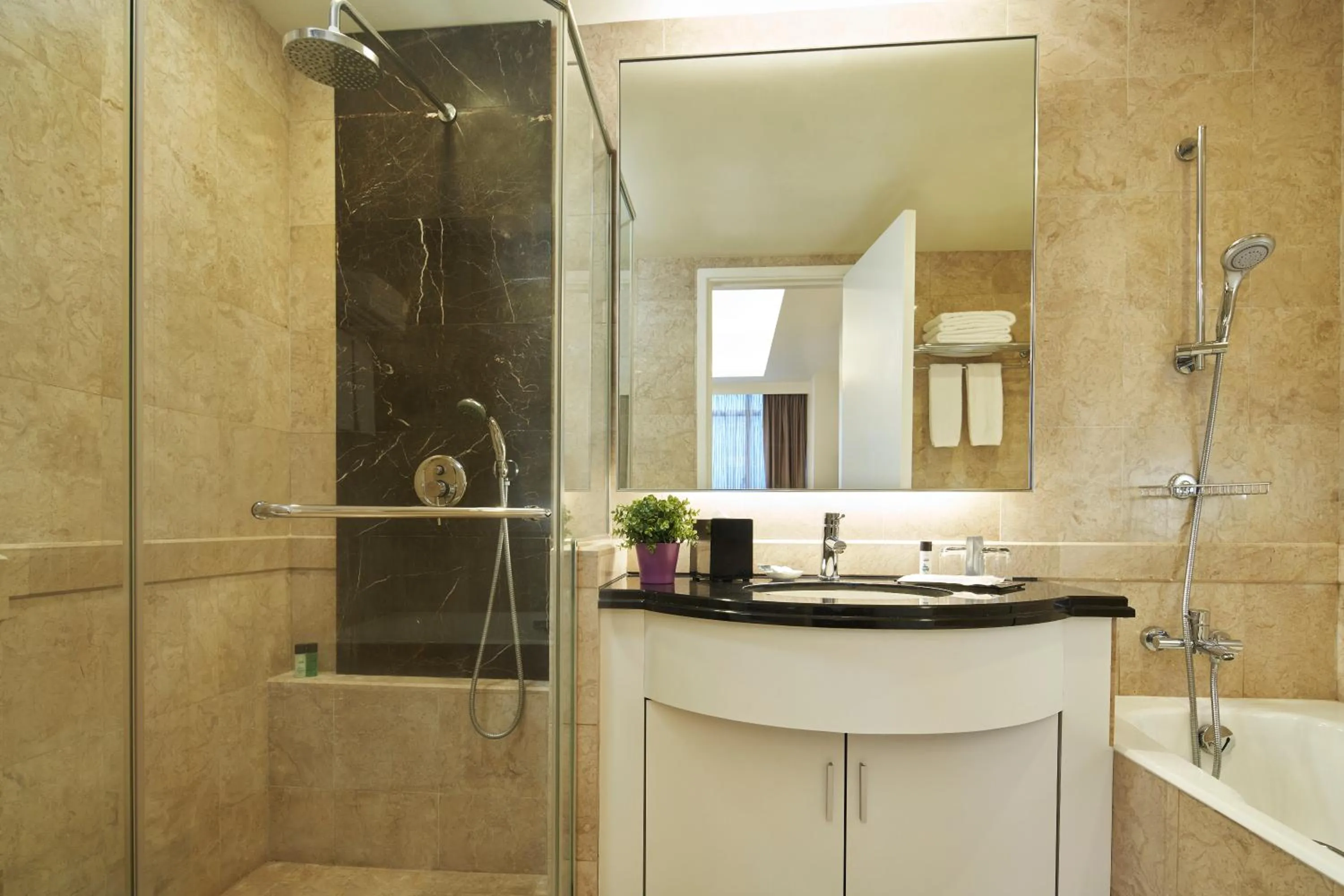 Bathroom in Orchard Scotts Residences by Far East Hospitality