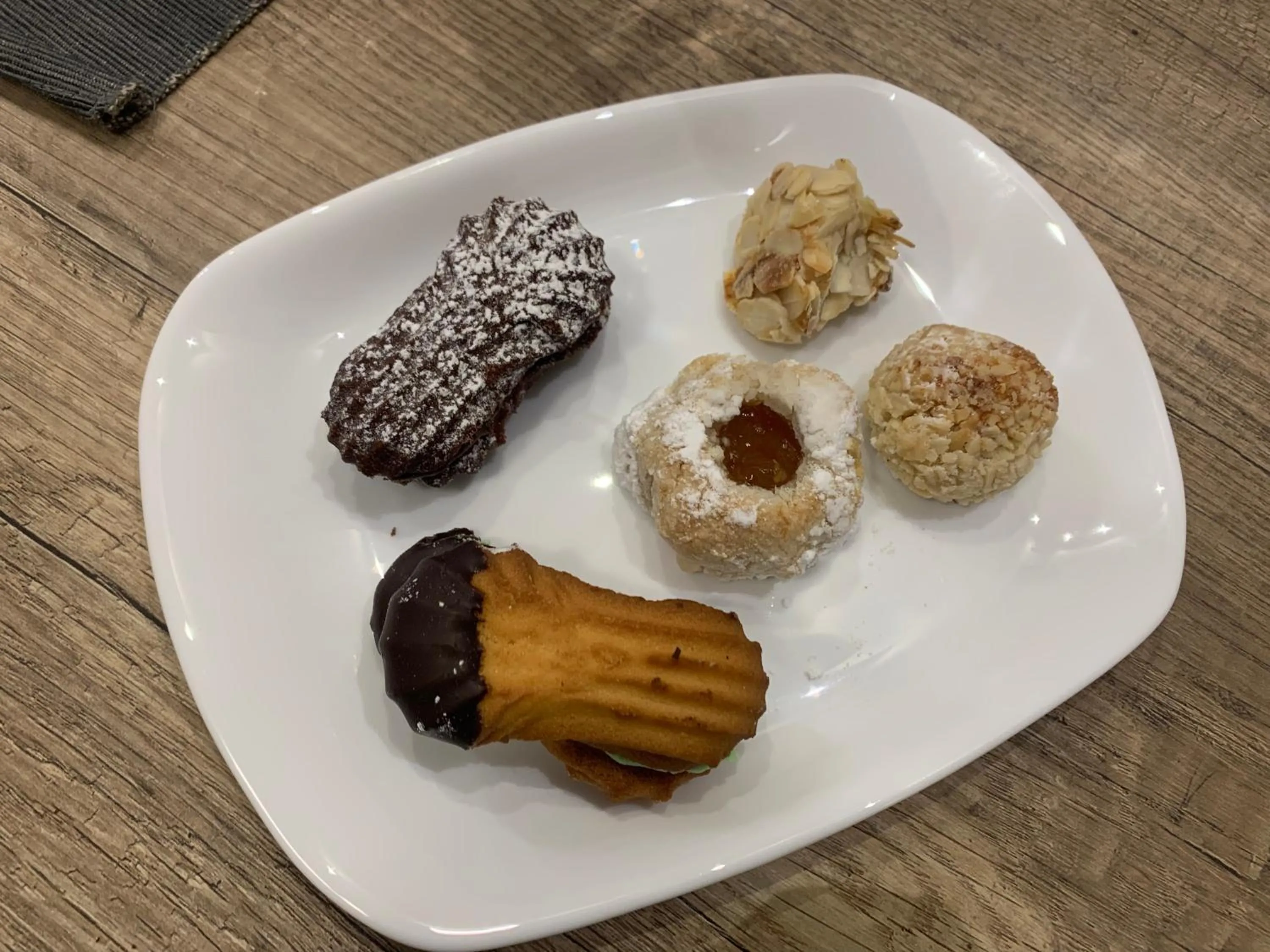 Food and drinks in B&B D'Amari Affittacamere