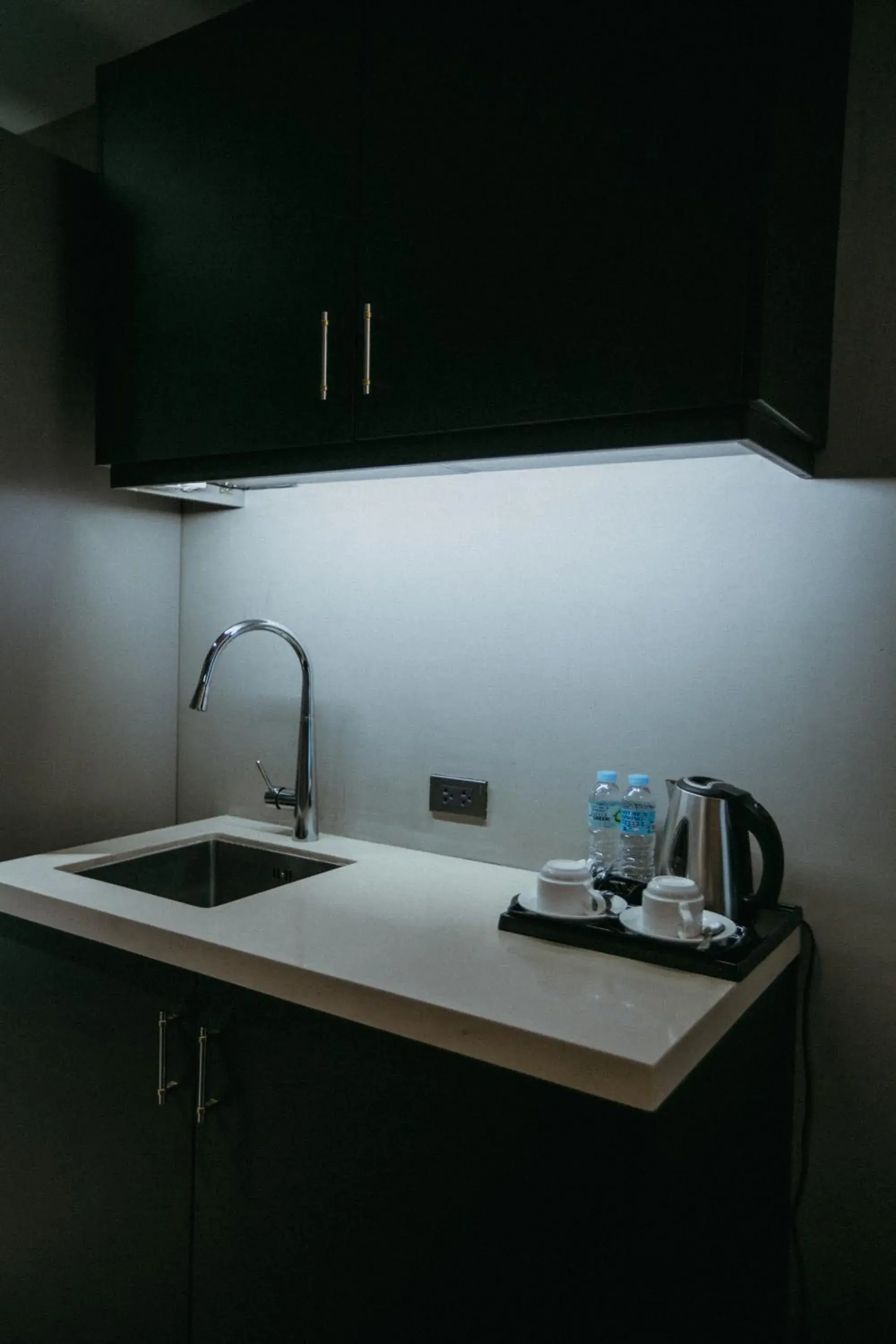 Deluxe Room in PVL Suites Deluxe Room in PVL Suites