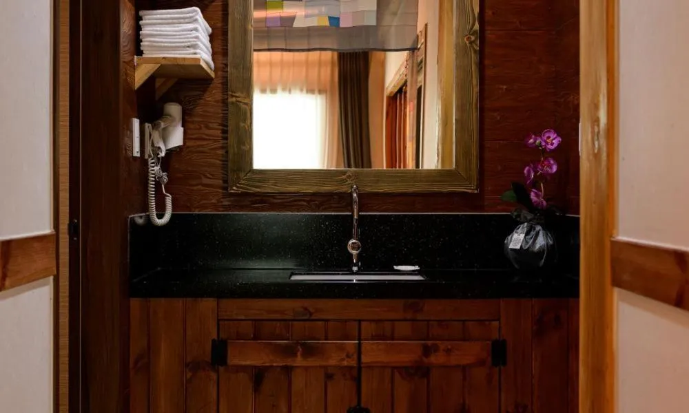 Jeonju Wangyijimil Hanok Hotel