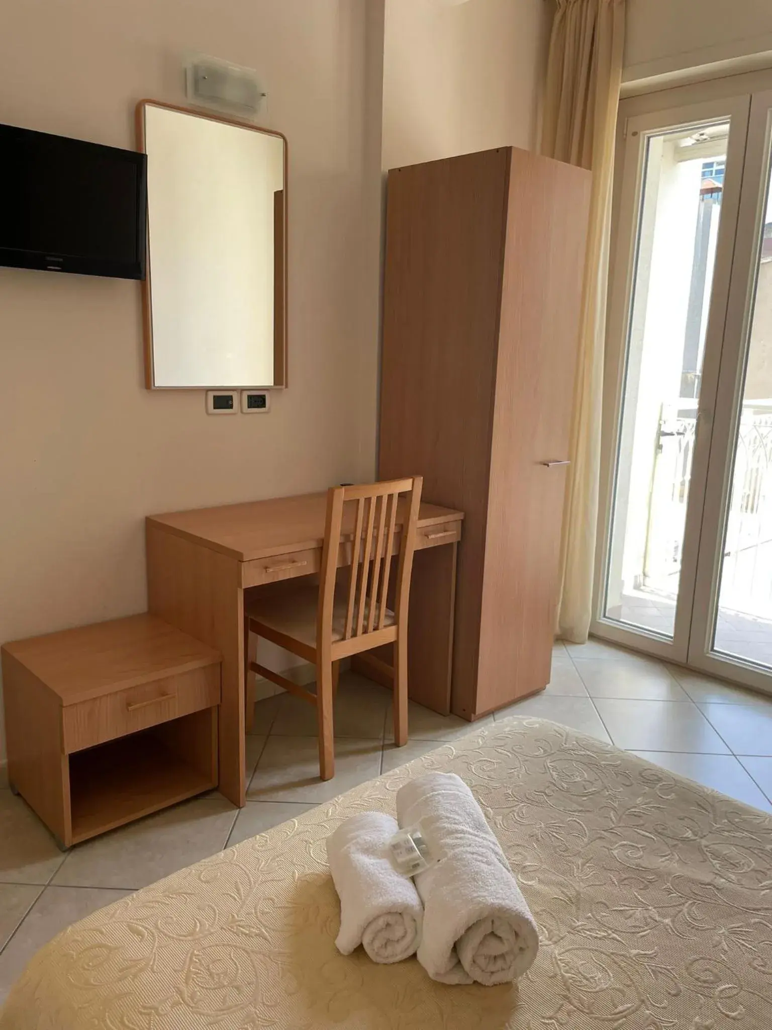 Deluxe Single Room - single occupancy in Hotel Favorita Deluxe Single Room - single occupancy in Hotel Favorita