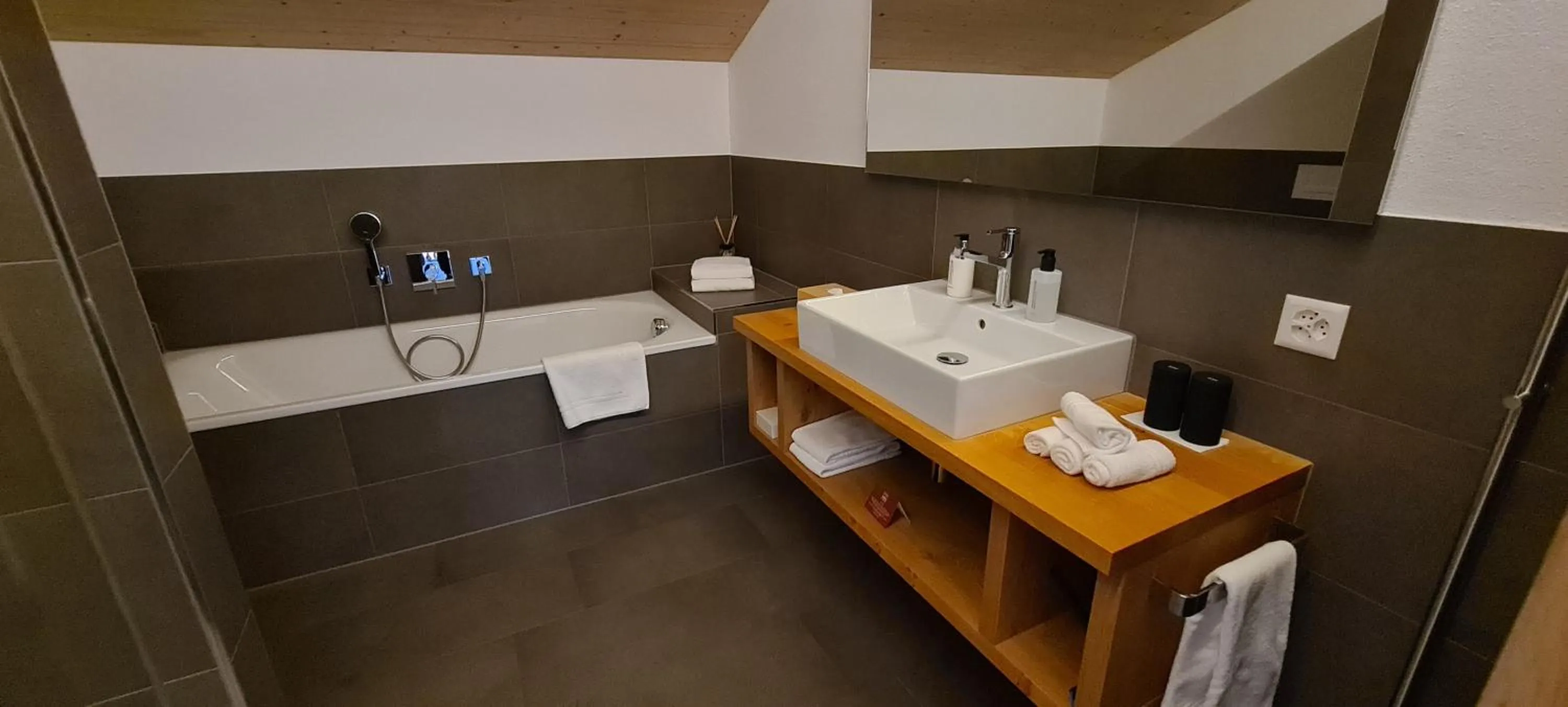 Kitchen or kitchenette in Hotel Reuti