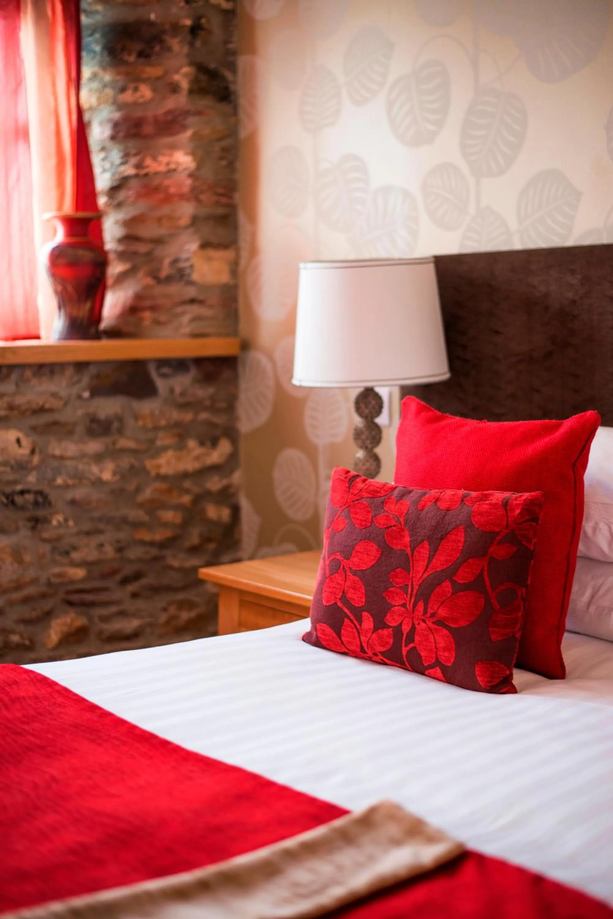 Bed in Royal Seven Stars Hotel