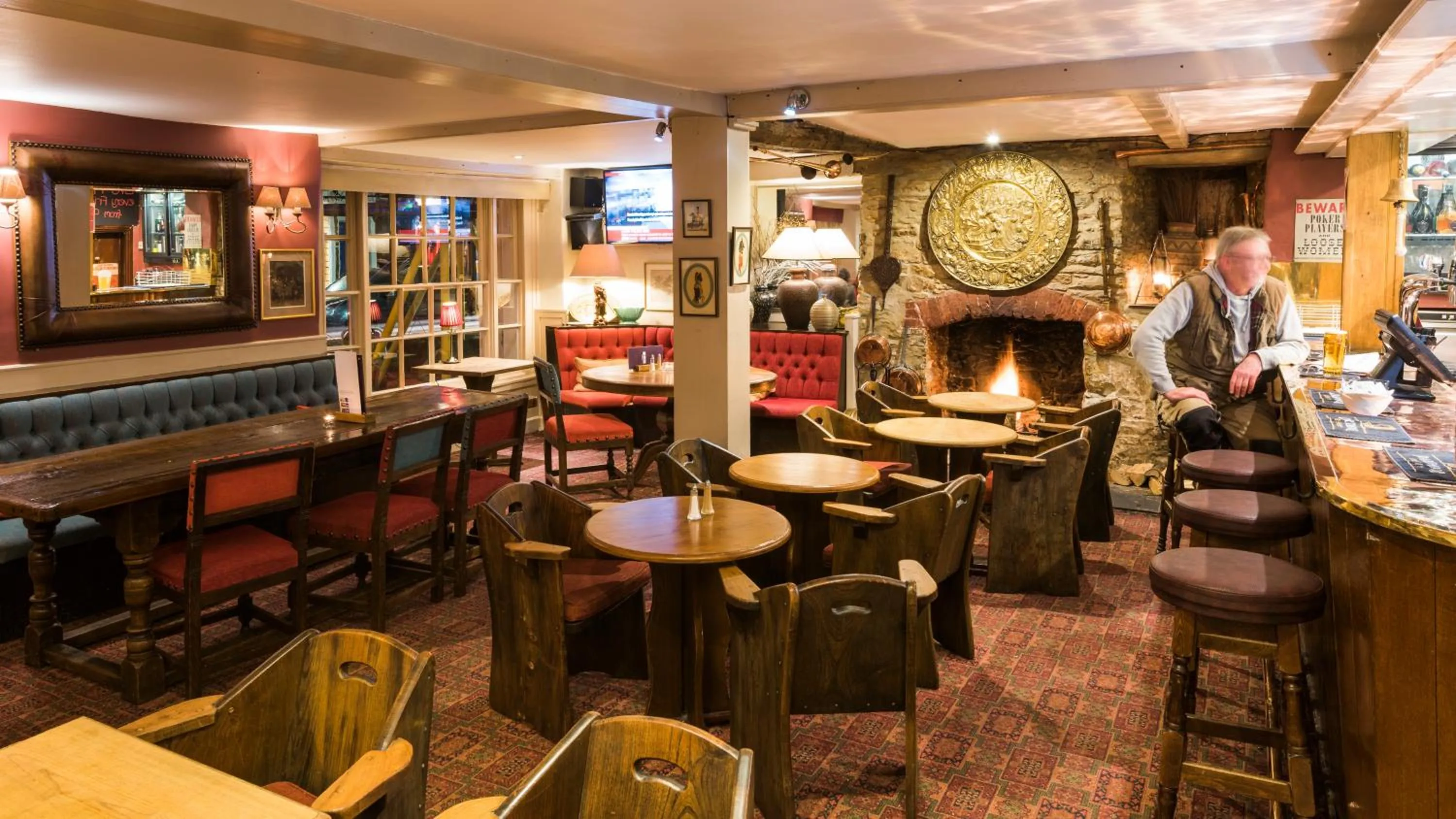 Lounge or bar in Royal Seven Stars Hotel