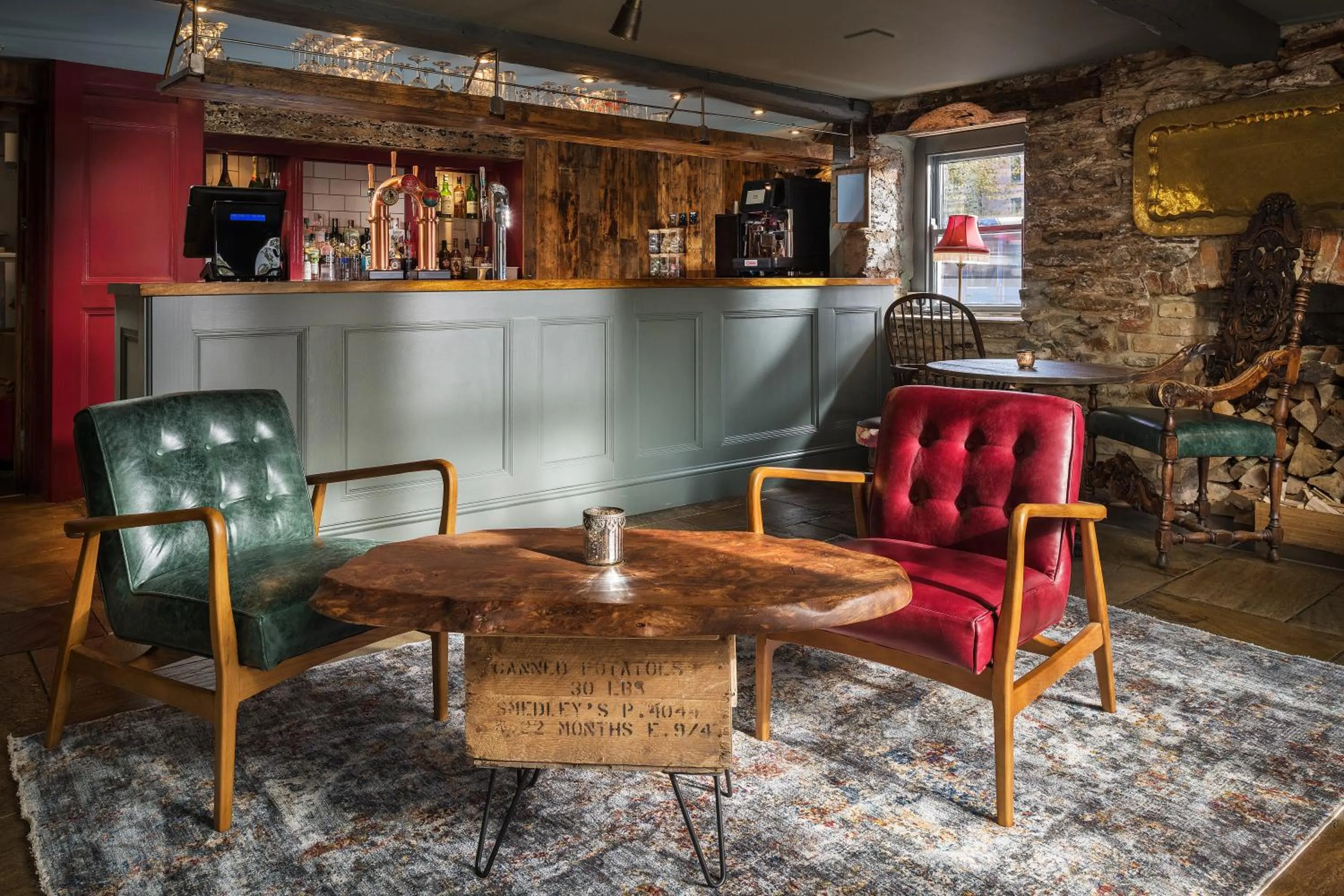 Lounge or bar in Royal Seven Stars Hotel