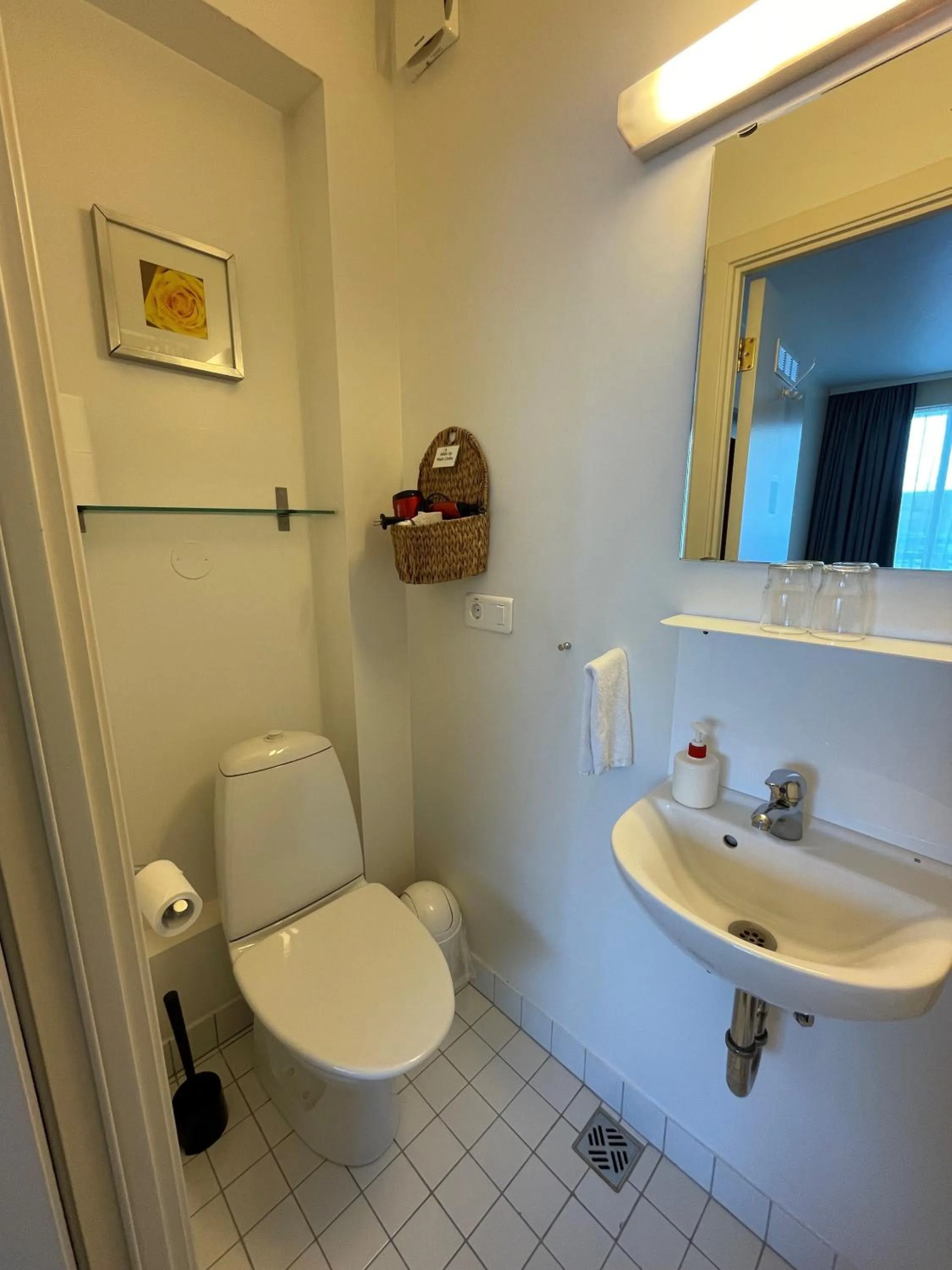 Bathroom in Guesthouse Sunna