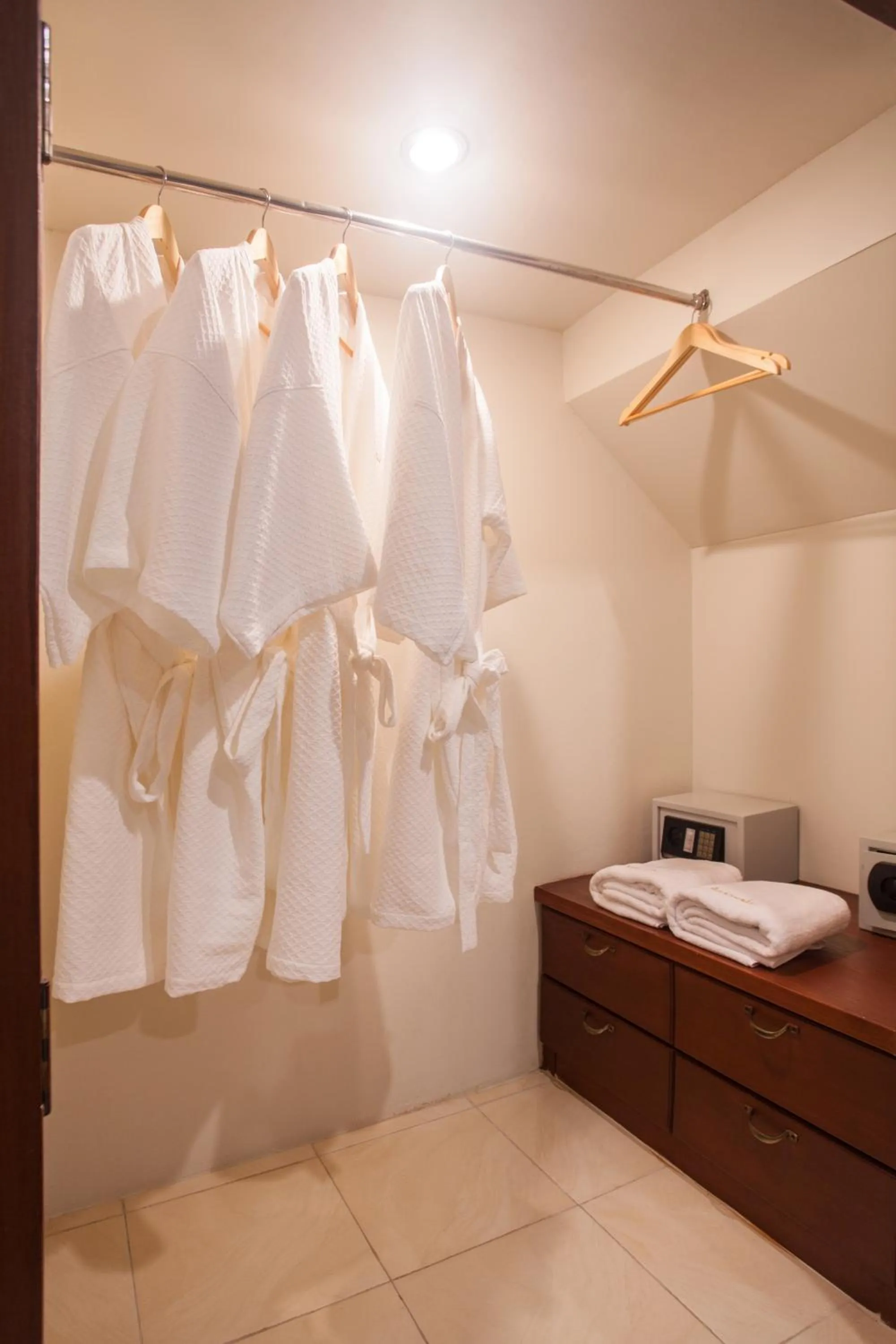 Bathroom in Achawalai Residence Village By Song