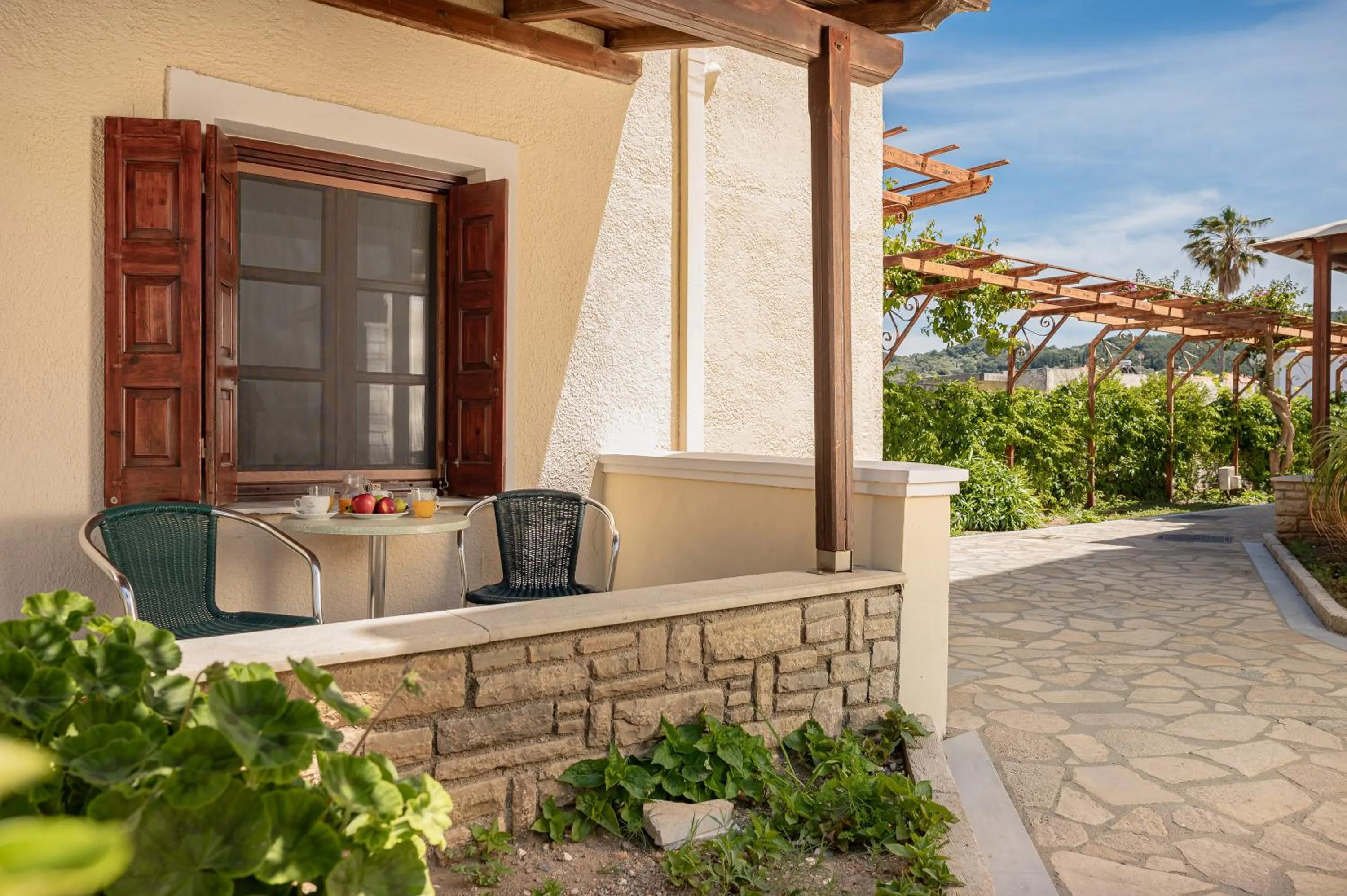 Garden view in Hotel Athena