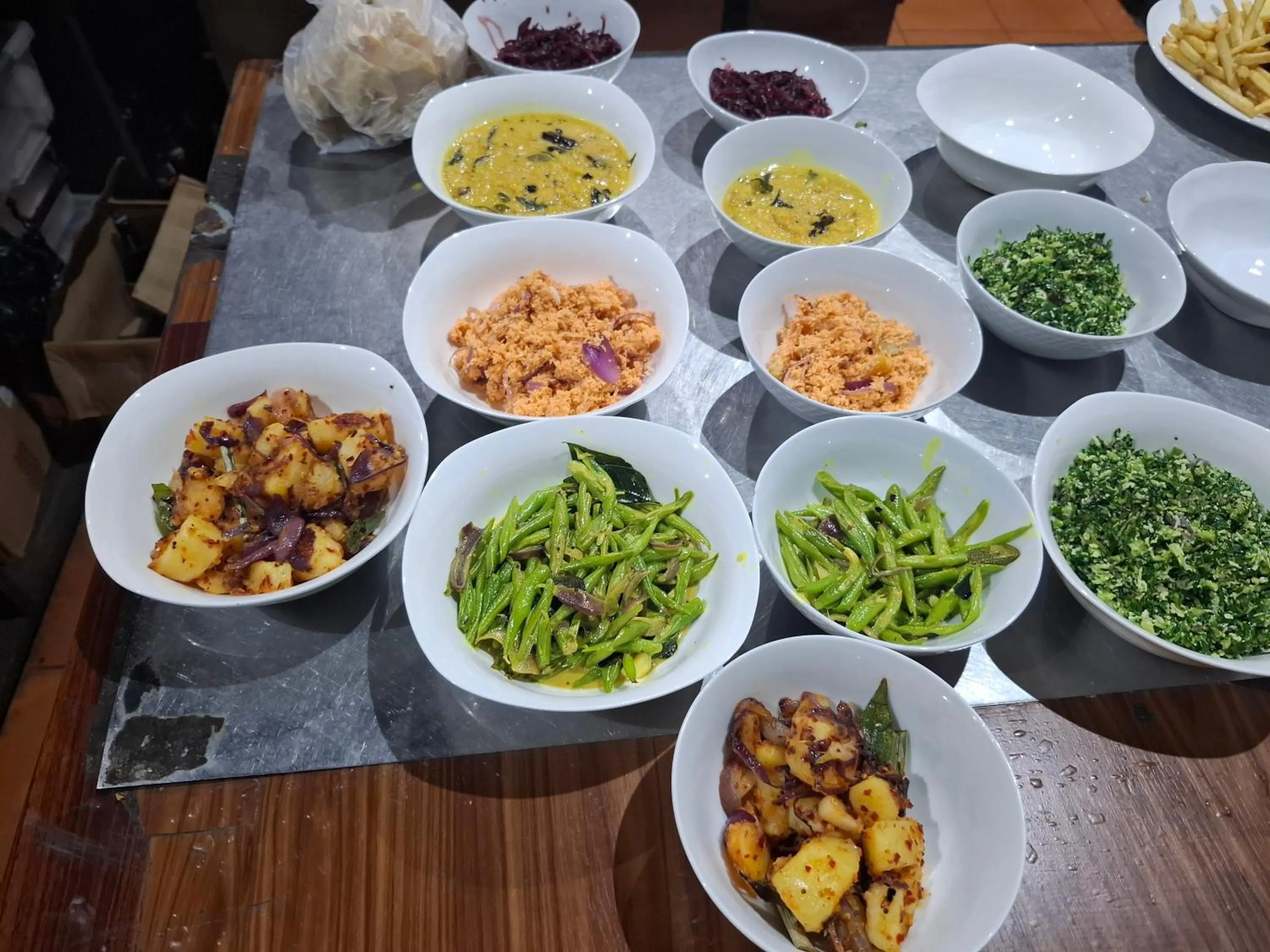 Food in Blue Pillars Kandy