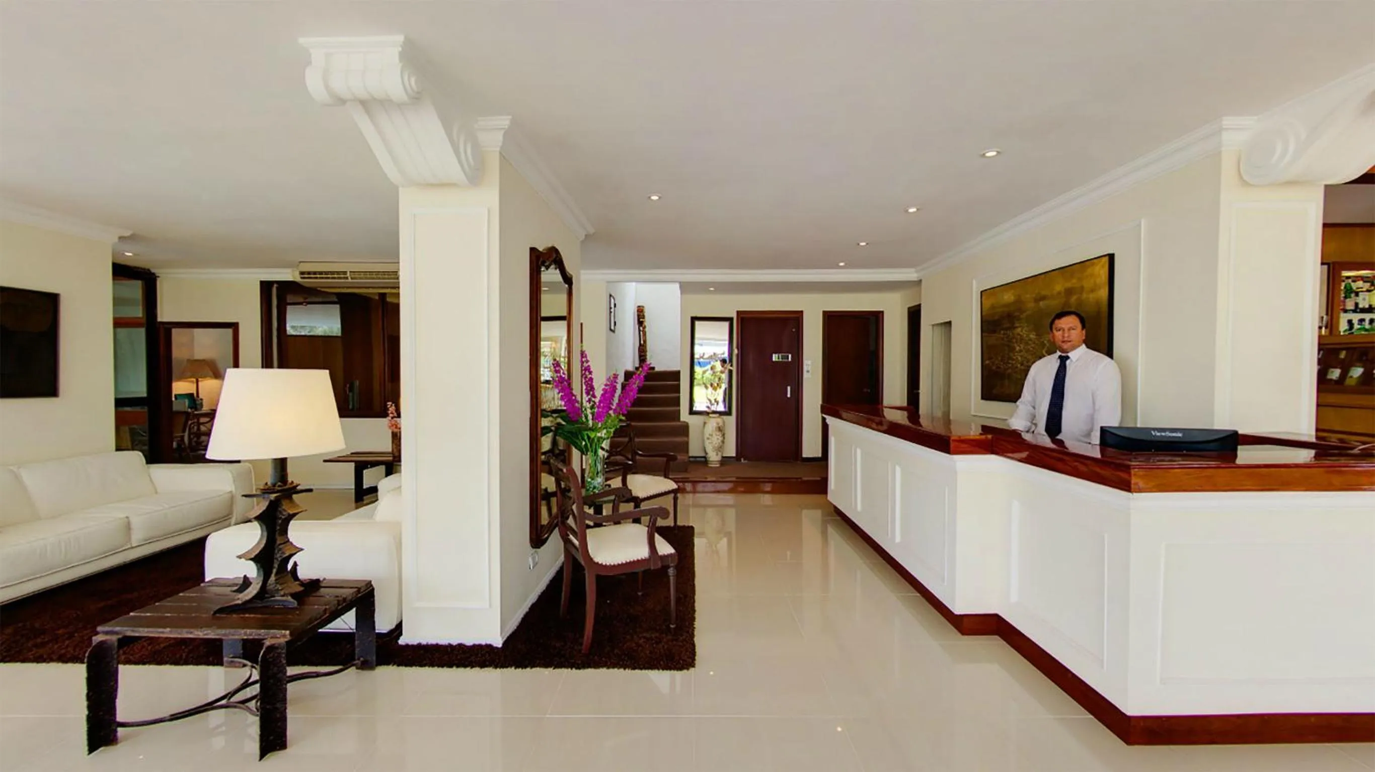 Staff in Jamaica Punta del Este Hotel & Residence