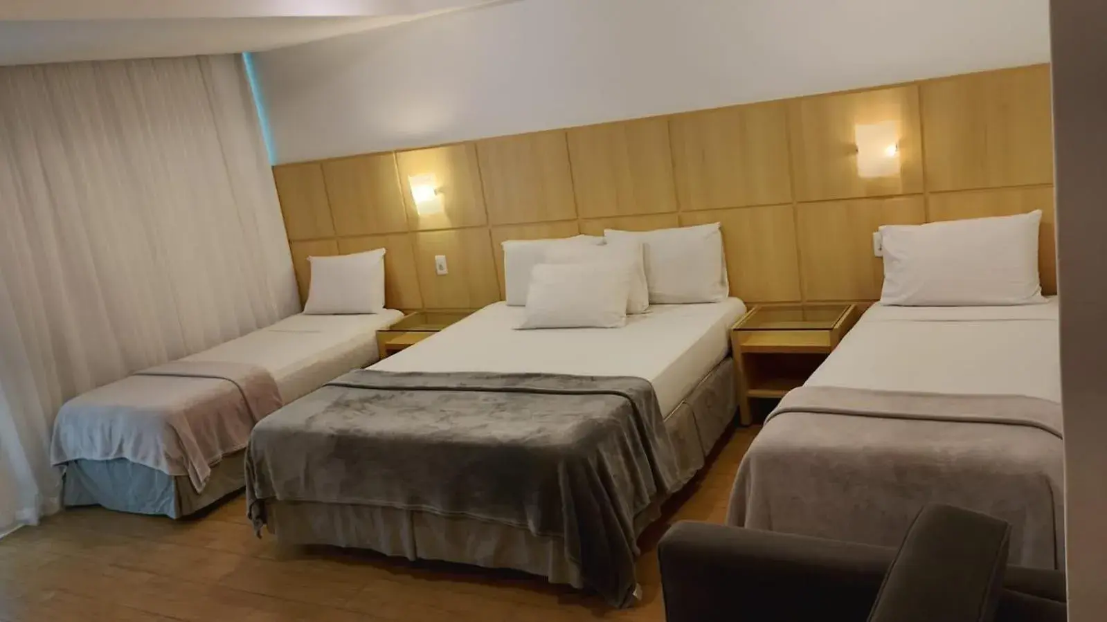 Family Room with Sea View in Atlantico Sul Hotel Family Room with Sea View in Atlantico Sul Hotel