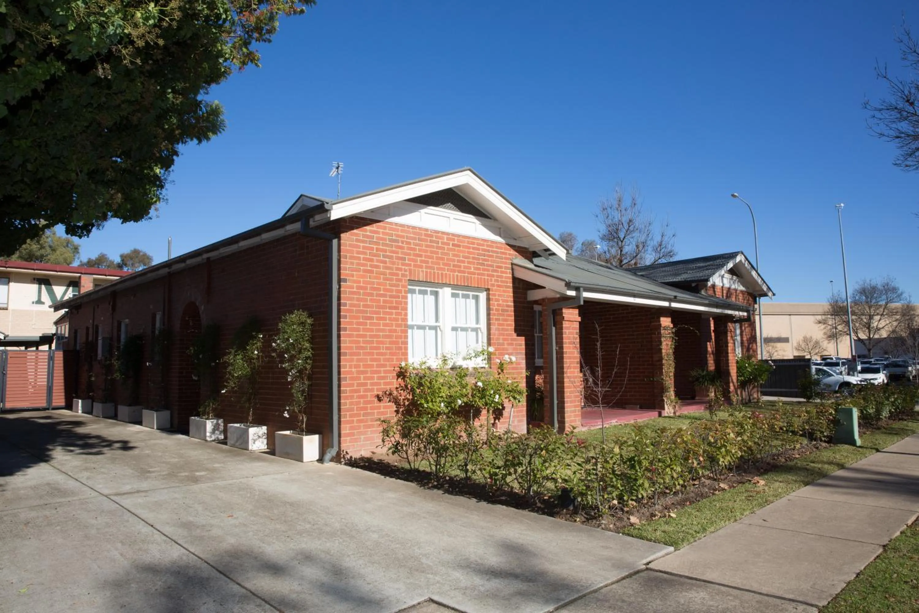 Property building in Apartments on Morrow