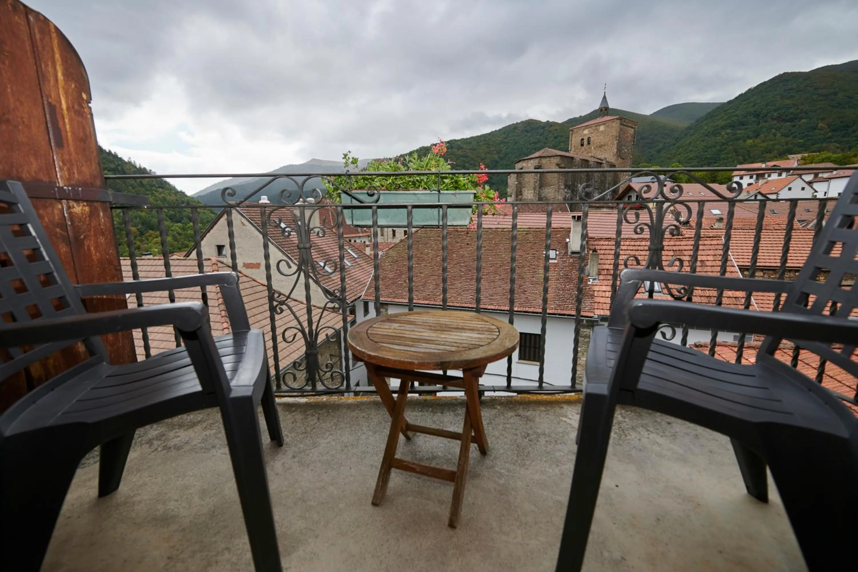 Balcony/Terrace in Hostal Lola