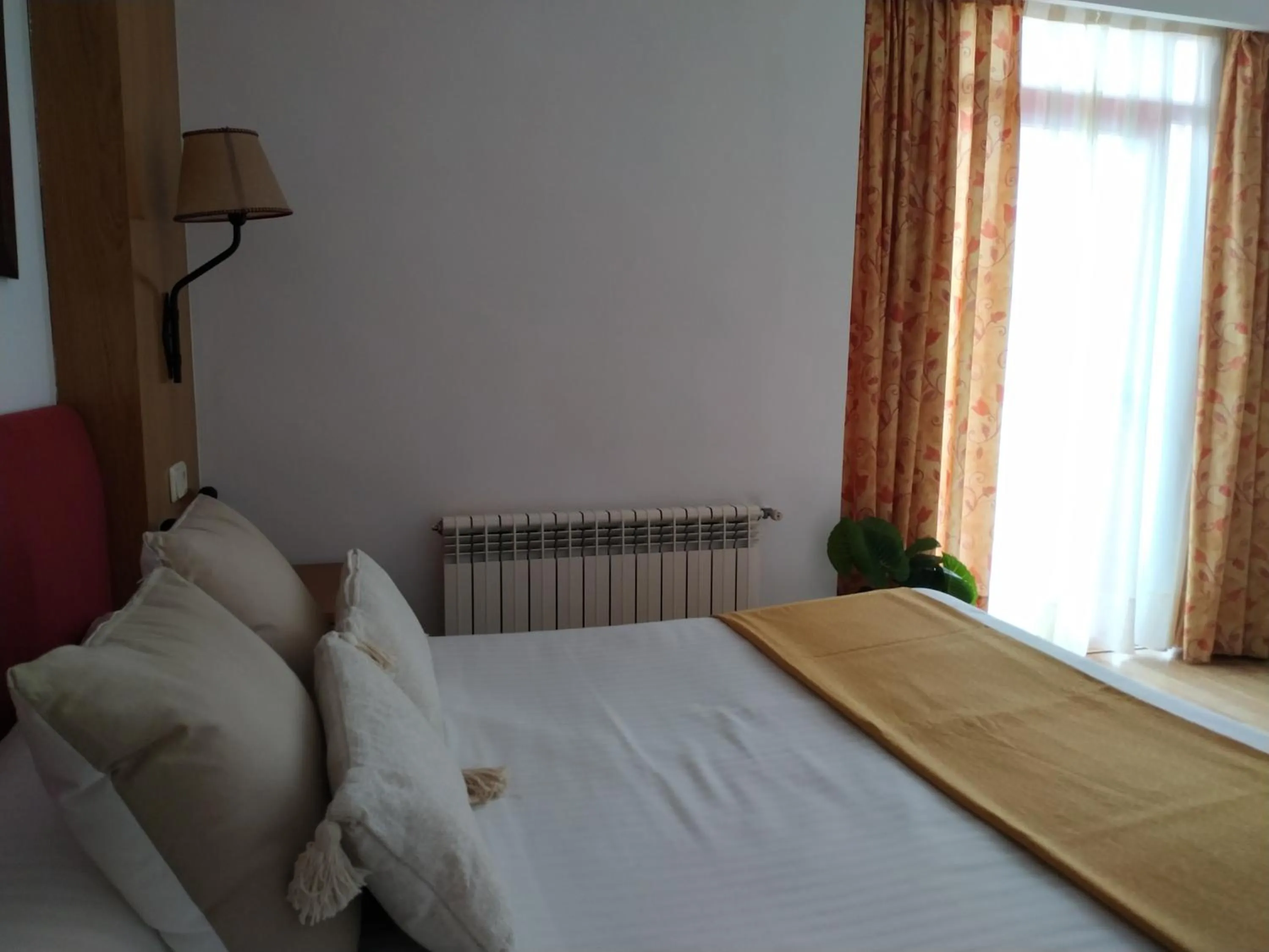 Bed in Área de Servicio El Cruce