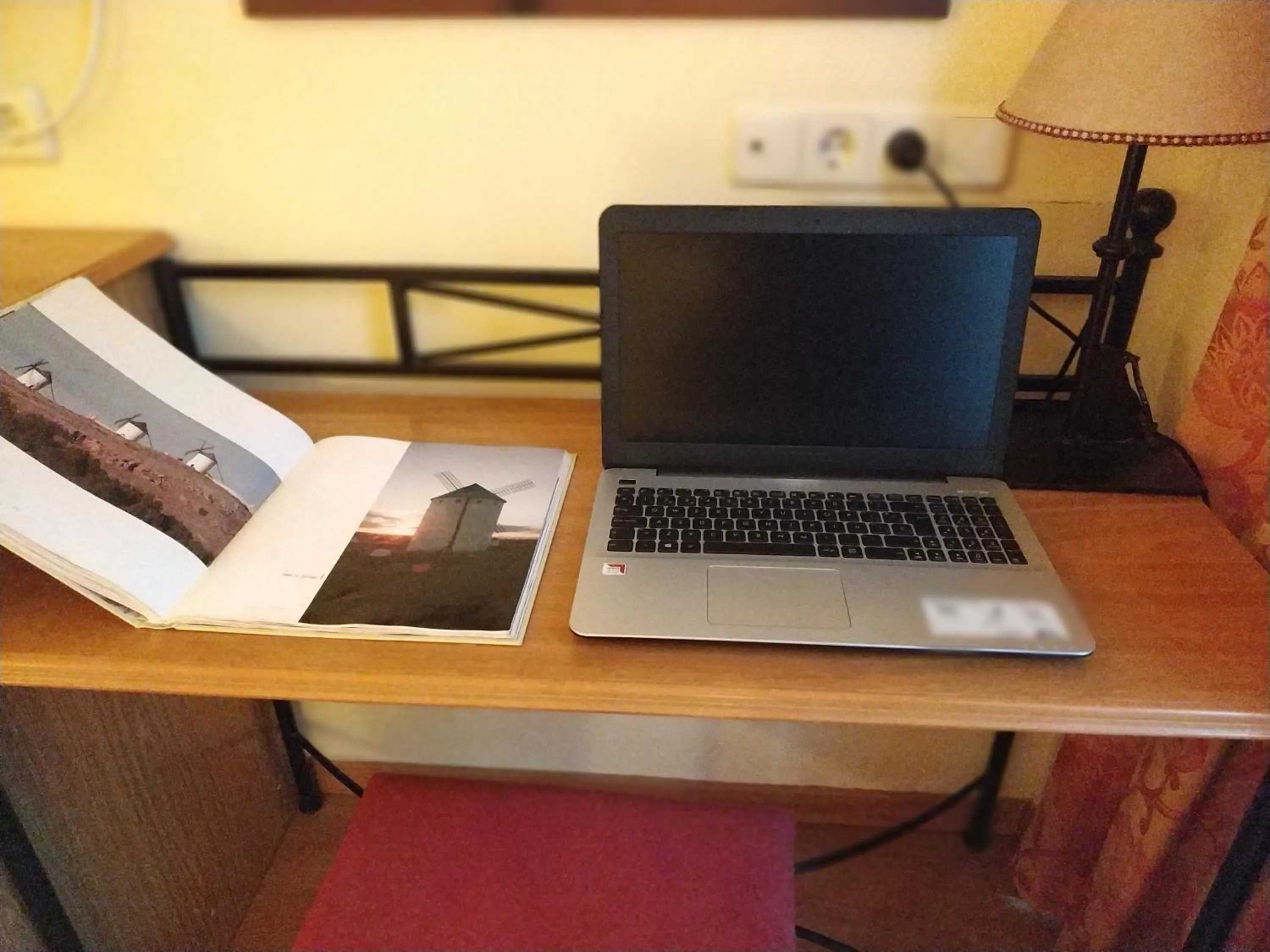 Communal lounge/ TV room in Área de Servicio El Cruce