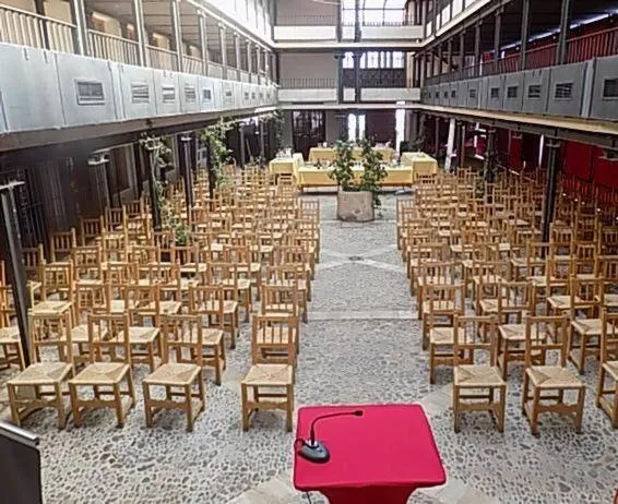 Restaurant/places to eat in Área de Servicio El Cruce