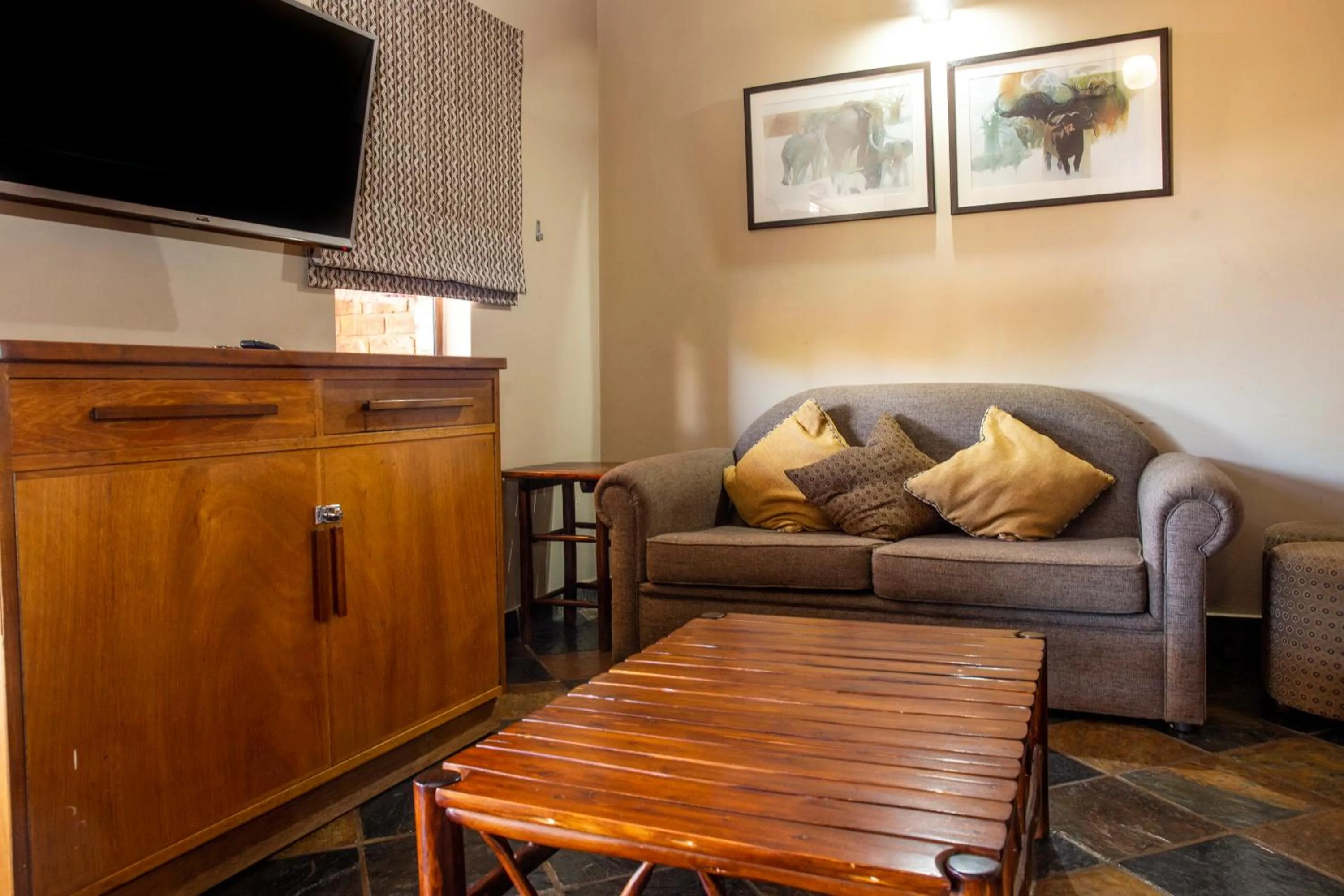 Sondela Nature Reserve & Spa Chalets