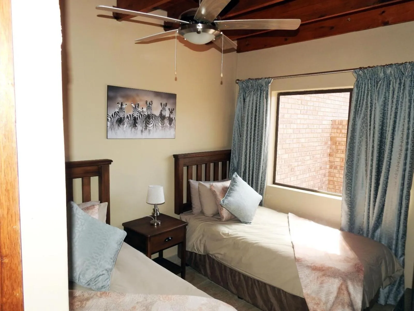 Bed in Sondela Nature Reserve & Spa Chalets