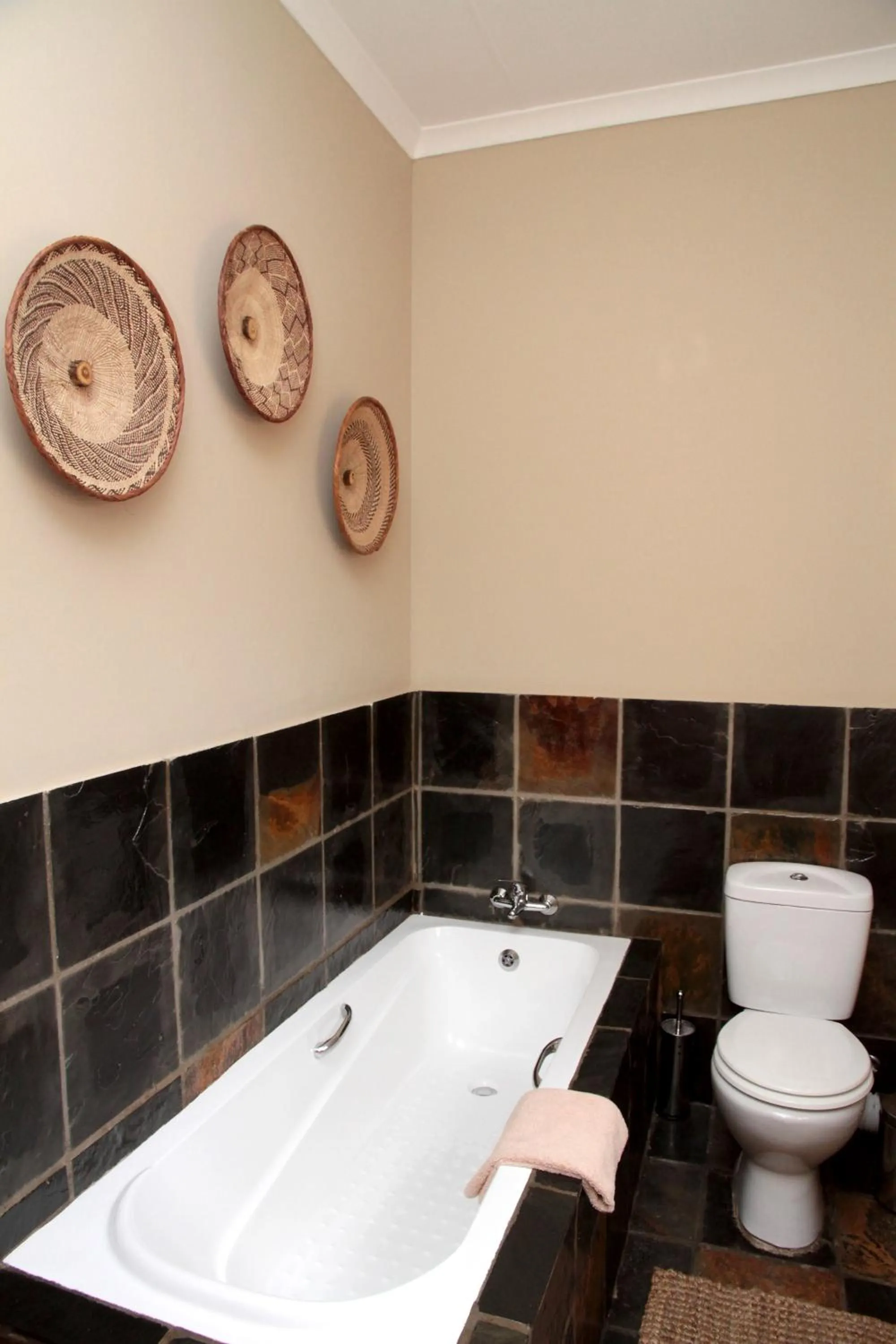 Sondela Nature Reserve & Spa Chalets