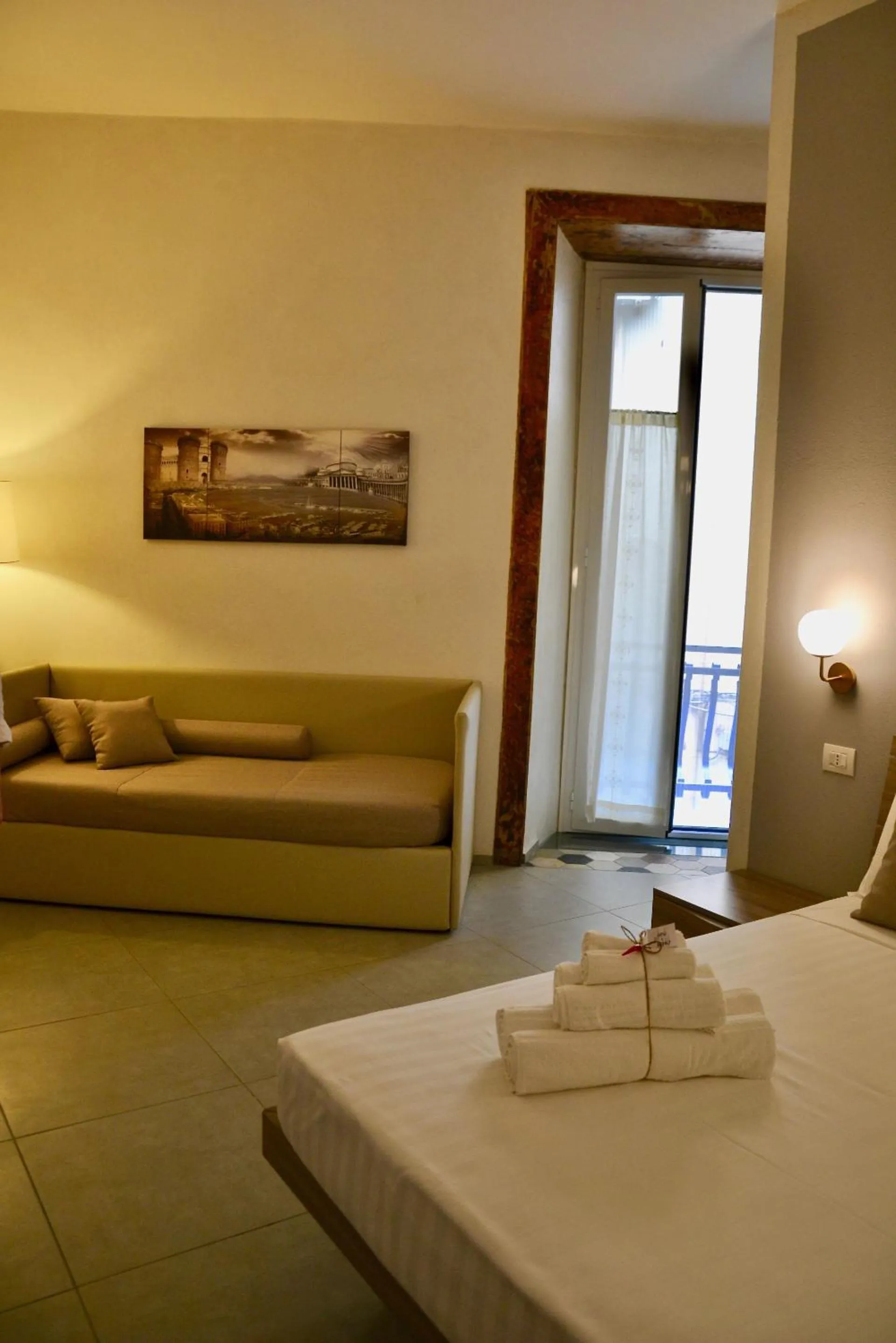 Bedroom, Bed in Vicoli di Napoli B&B