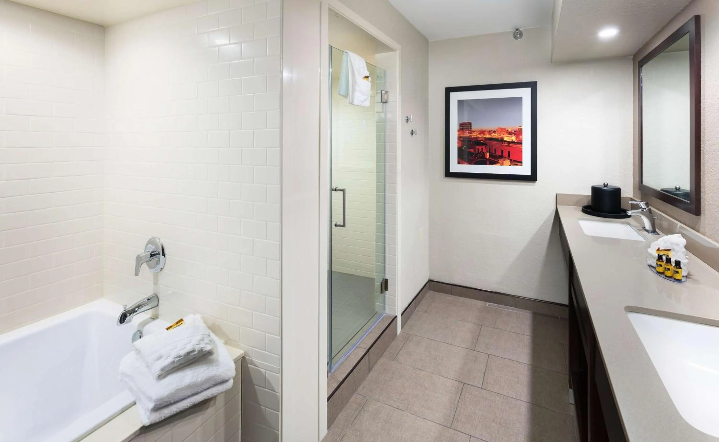 Bathroom in Best Western Plus Ramkota Hotel