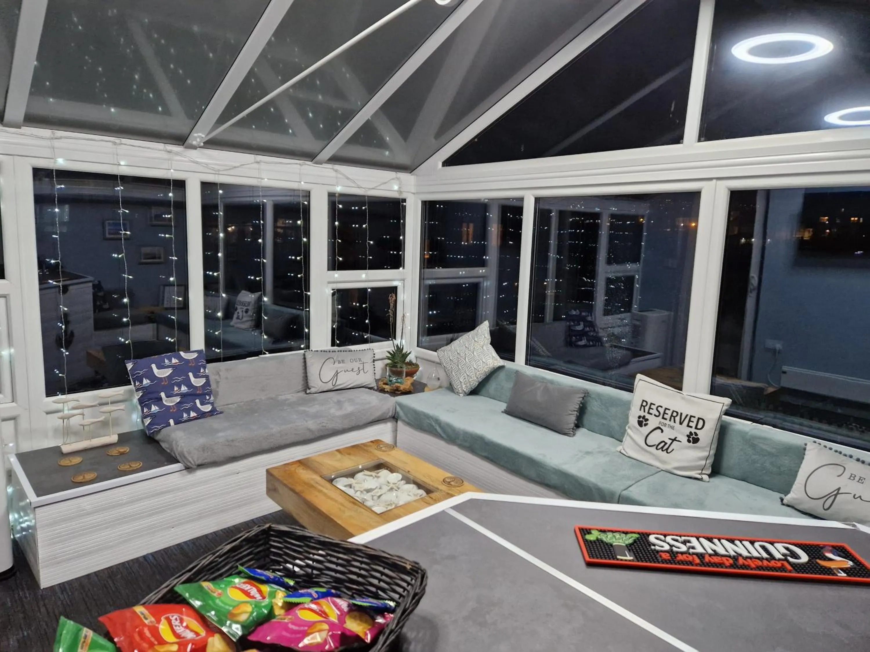 Lounge or bar in Ambassador Guest House