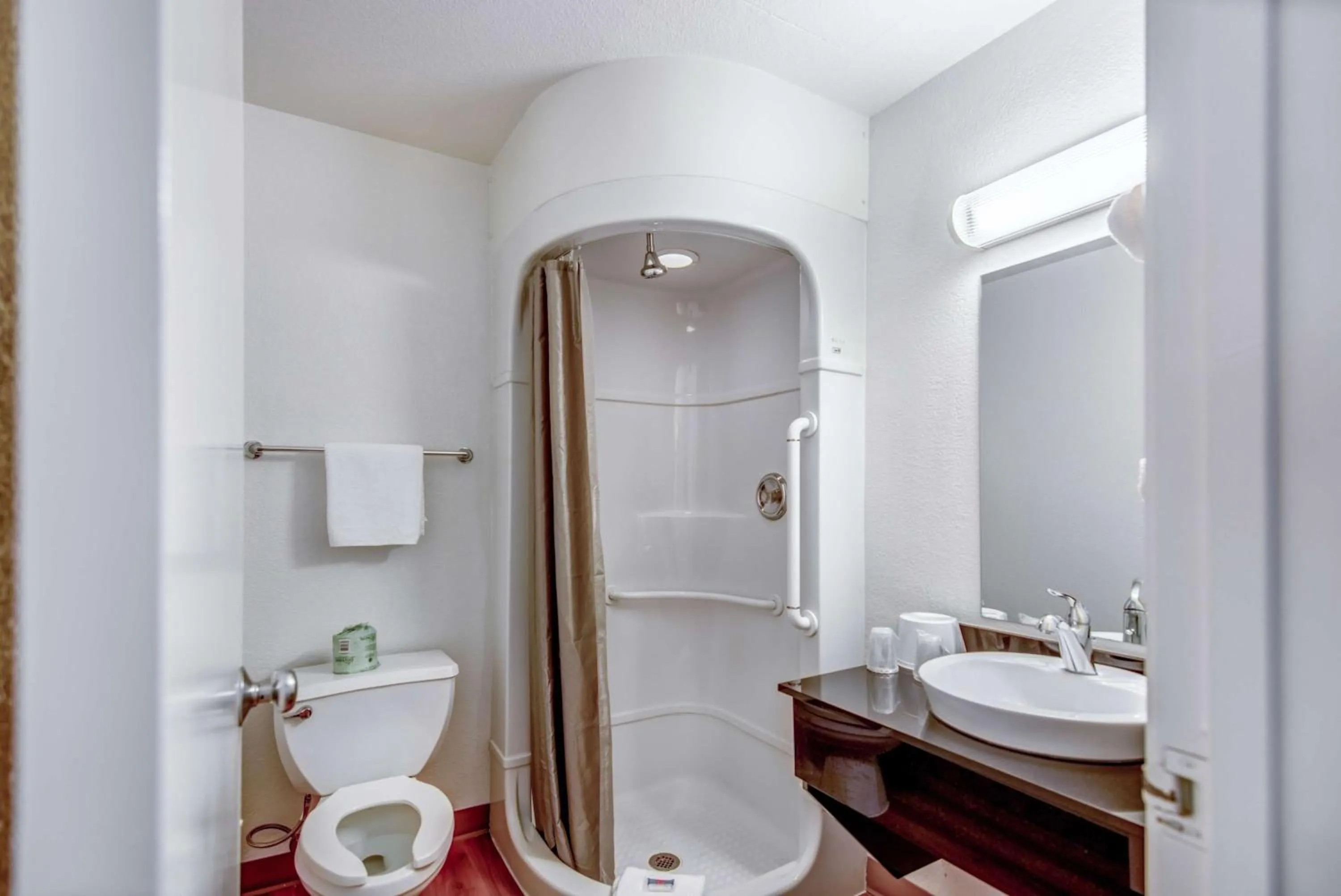 Shower, Bathroom in Motel 6-Tracy, CA